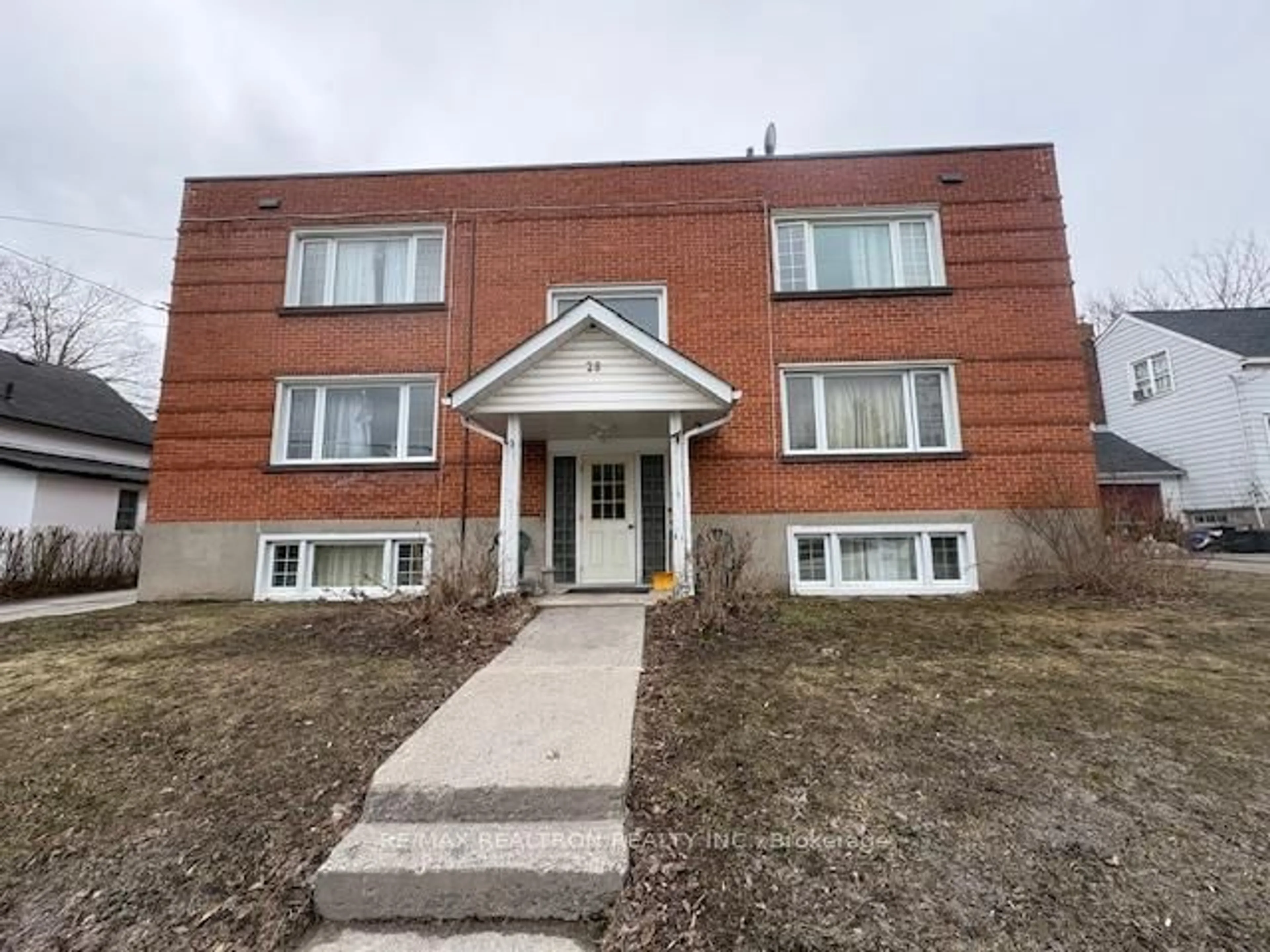 Home with brick exterior material, building for 28 Mccoll St, Quinte West Ontario K8V 5L3