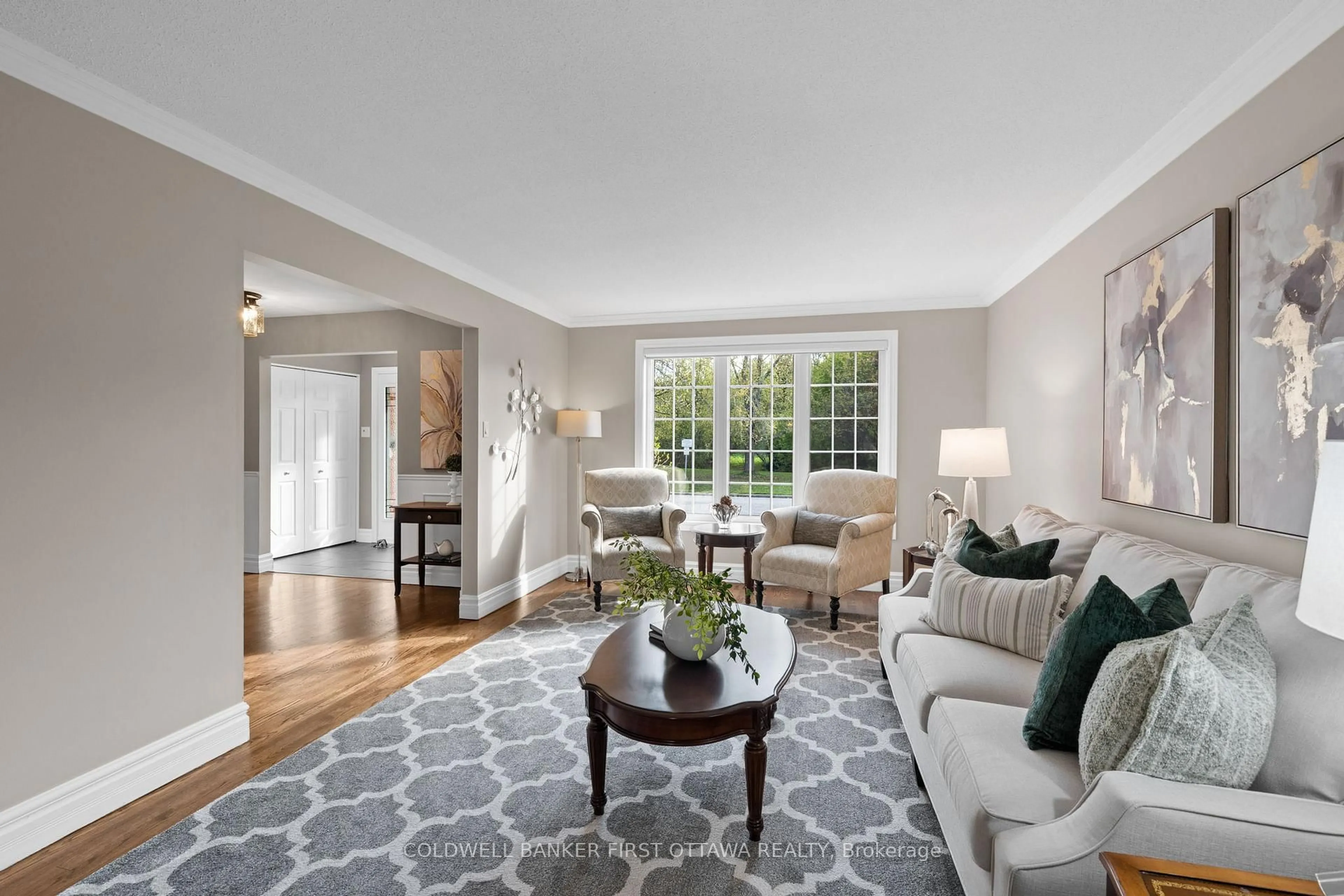 Living room with furniture, unknown for 42 Hampel Cres, Stittsville Ontario K2S 1E4