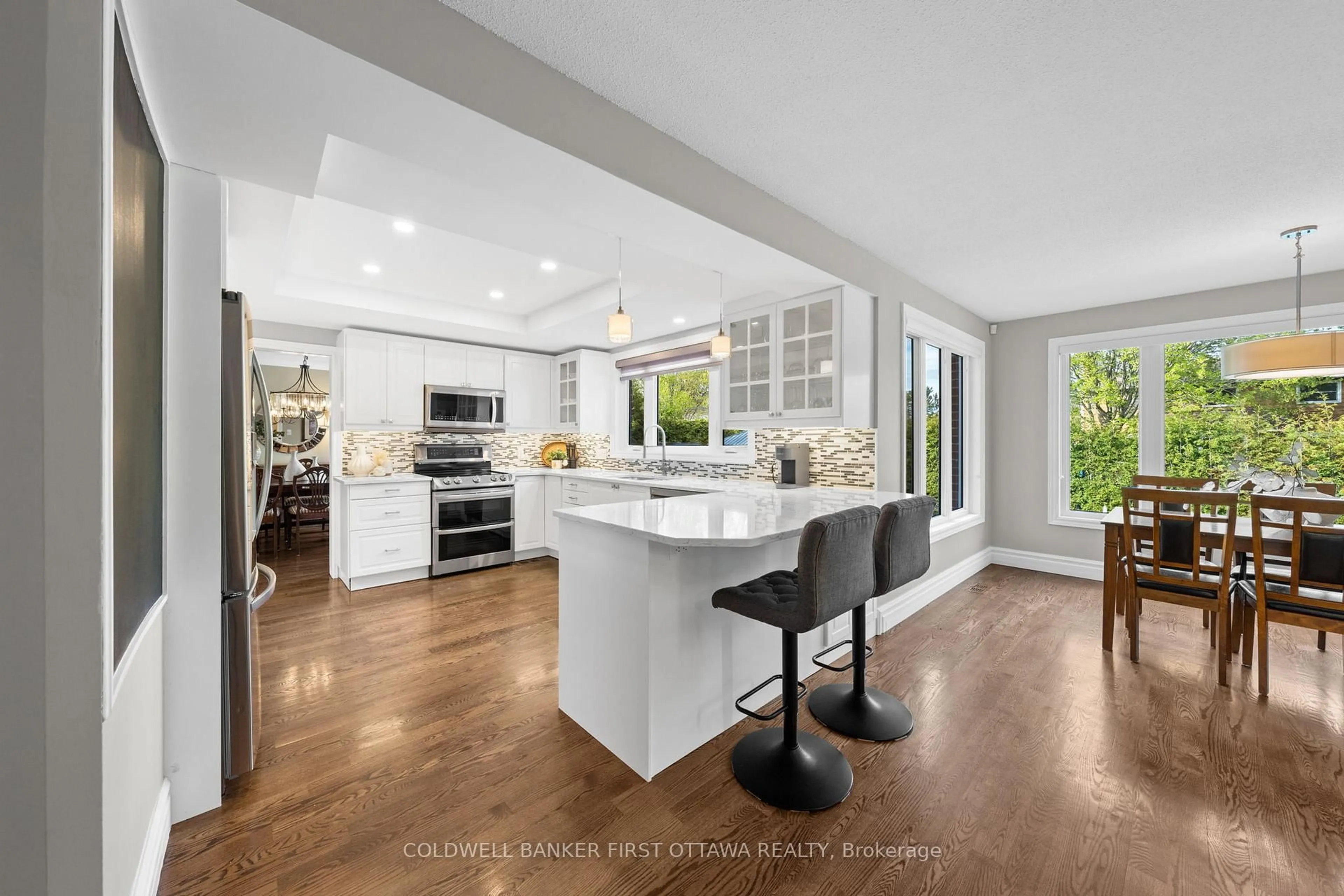 Open concept kitchen, ceramic/tile floor for 42 Hampel Cres, Stittsville Ontario K2S 1E4