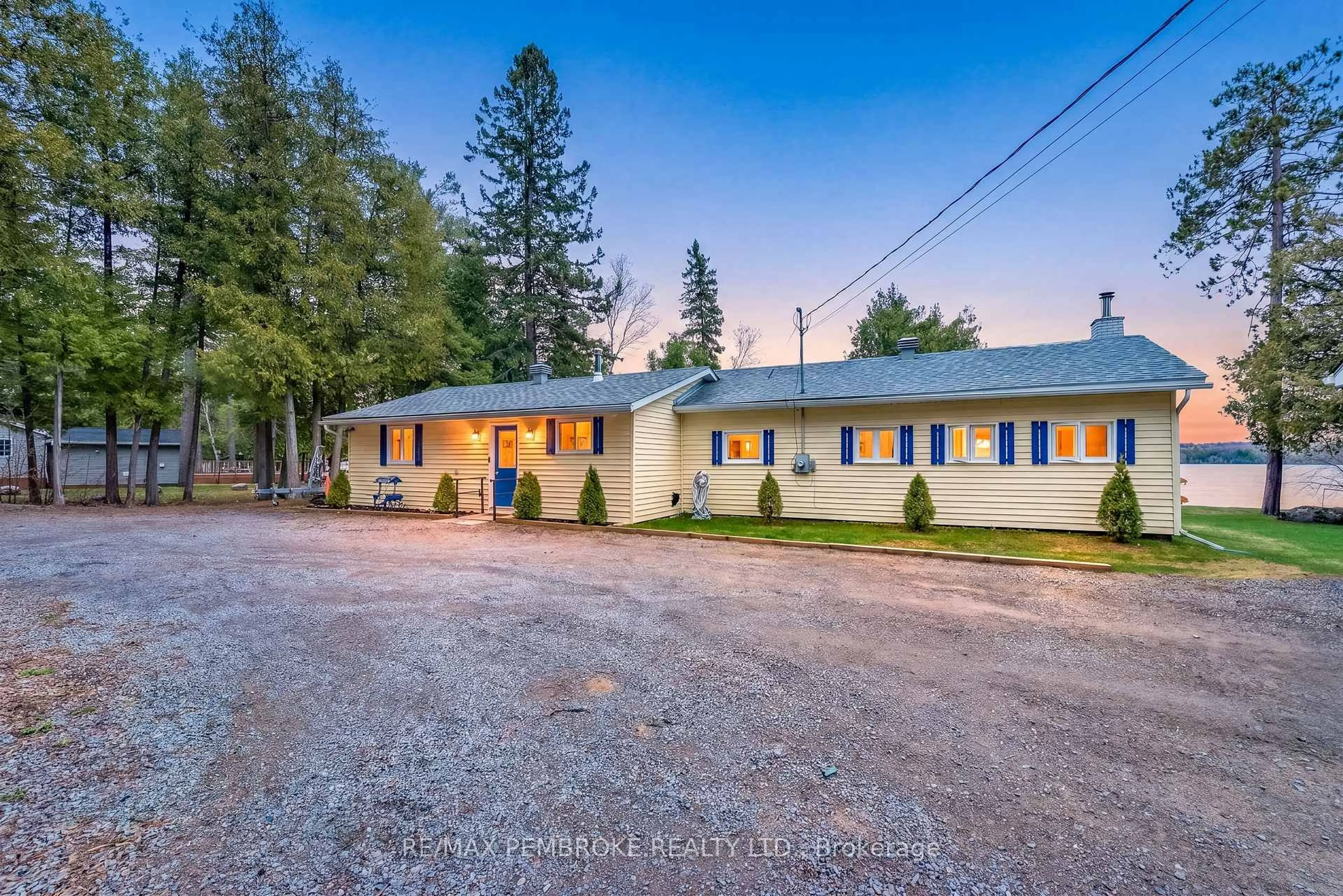 A pic from outside/outdoor area/front of a property/back of a property/a pic from drone, unknown for 229 Holiday Lane, Eganville Ontario K0J 1T0