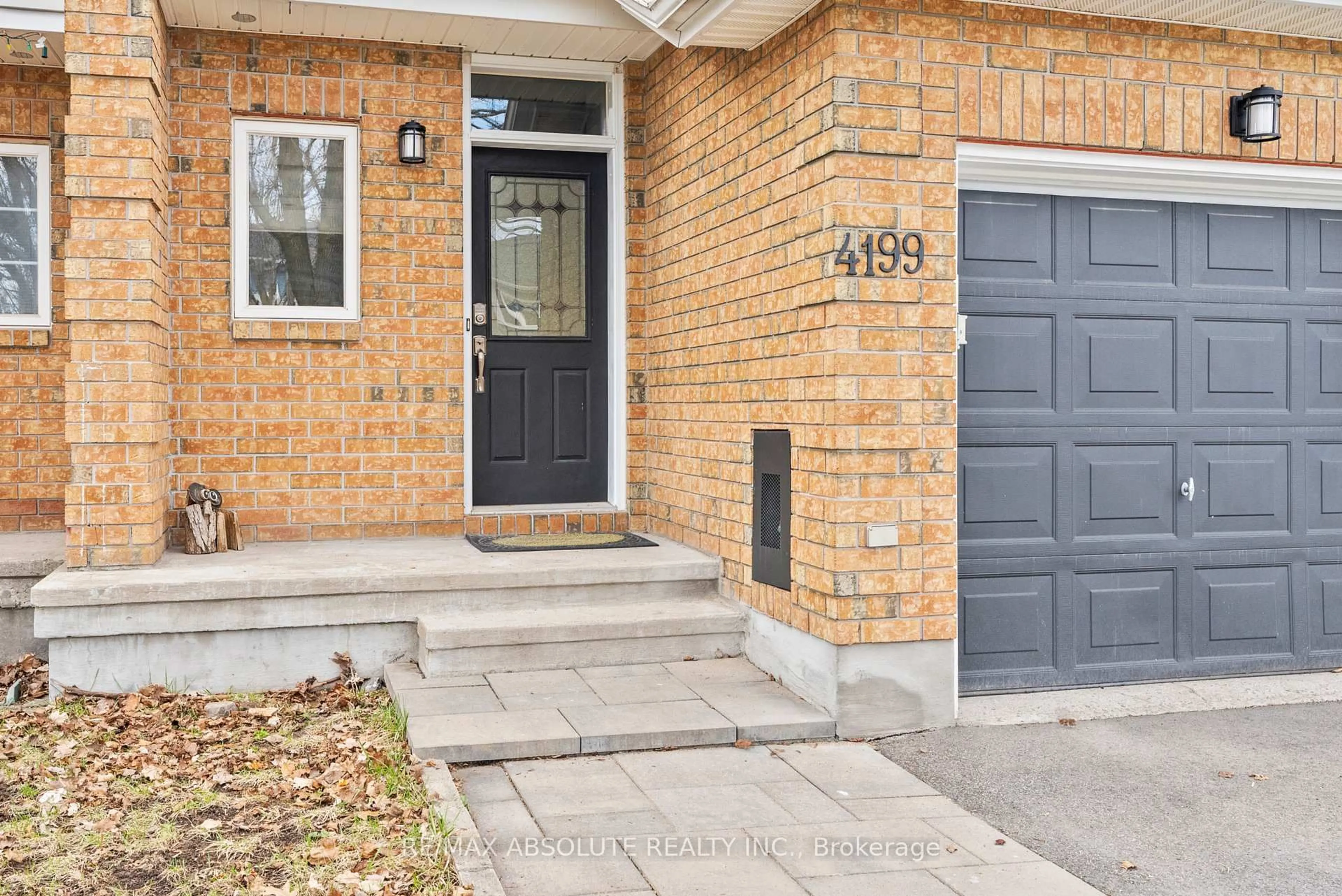 Home with brick exterior material, street for 4199 Owl Valley Dr, Ottawa Ontario K1V 1L9