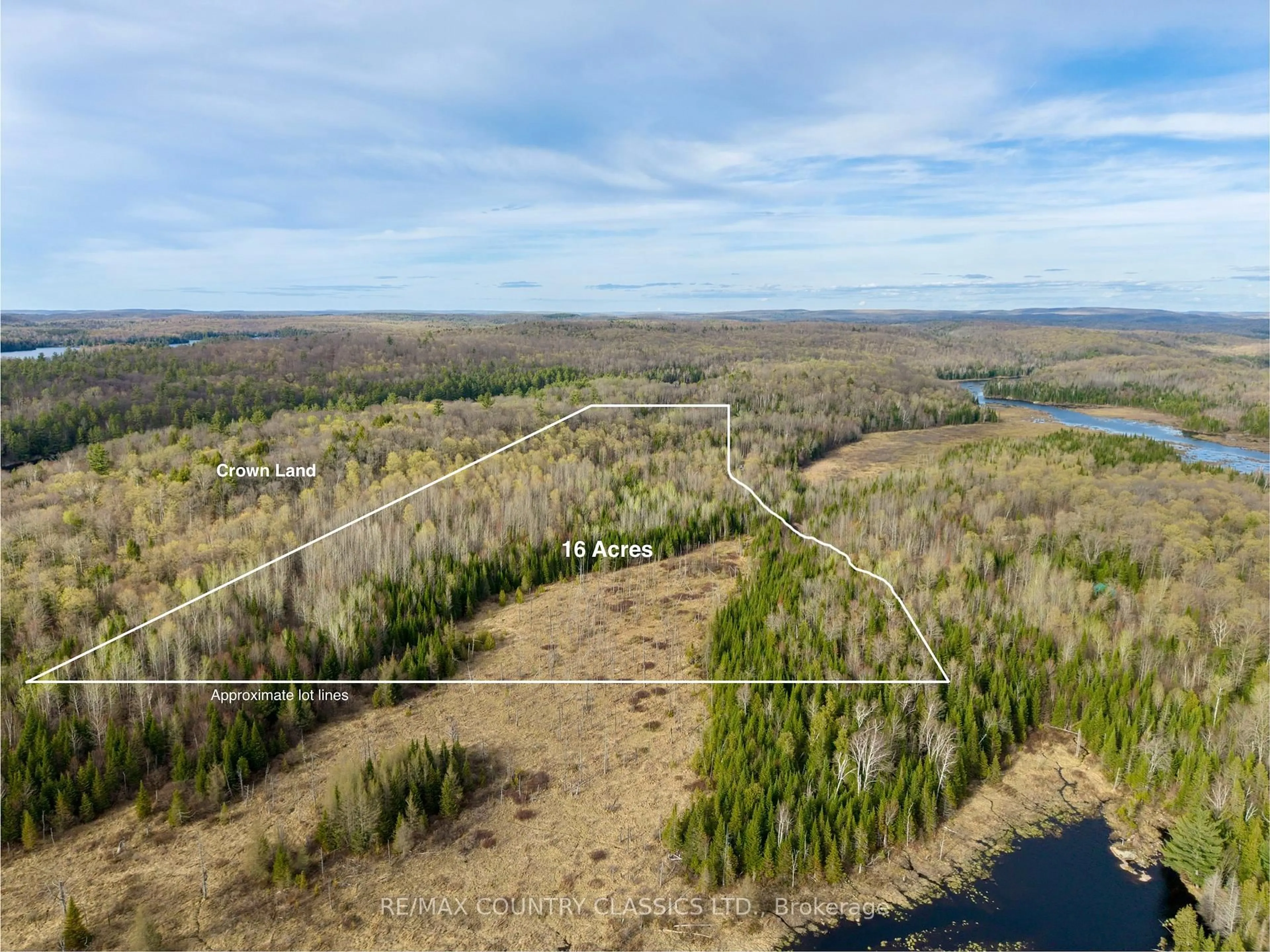 A pic from outside/outdoor area/front of a property/back of a property/a pic from drone, water/lake/river/ocean view for 1374 Havensford Dr, Highlands East Ontario K0L 1M0