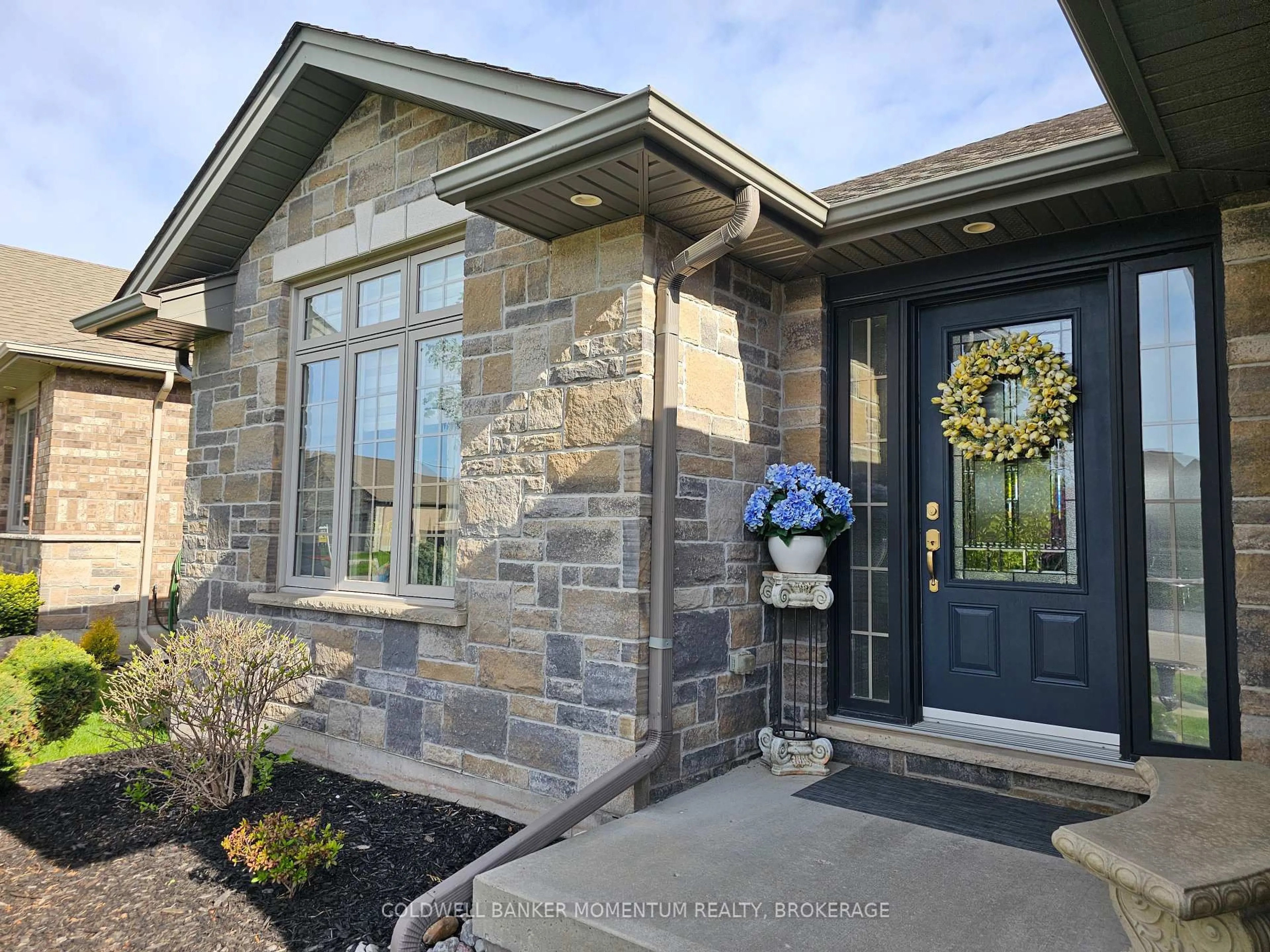 Home with brick exterior material, unknown for 51 Driftwood Dr, Norfolk Ontario N3Y 0A3
