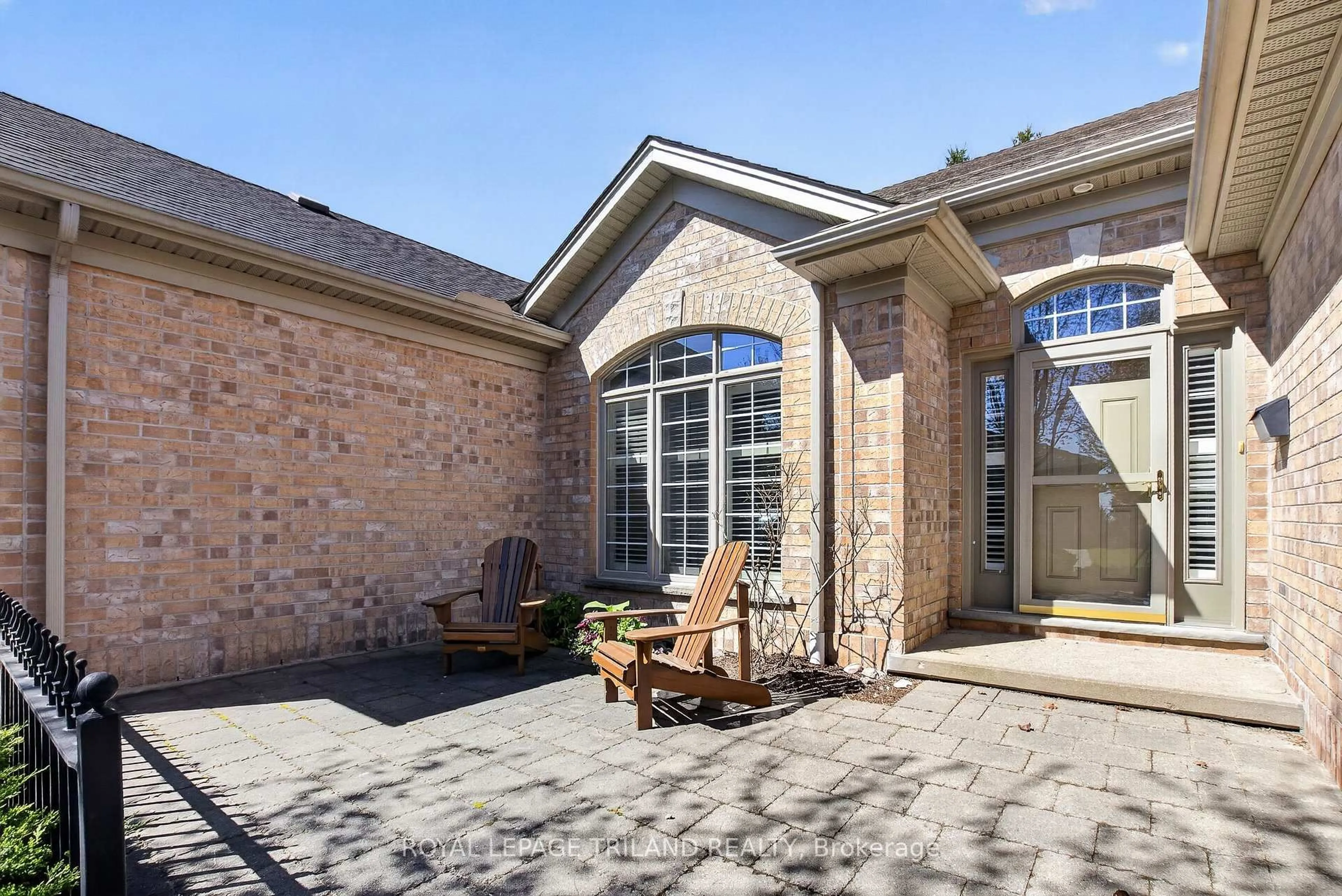 Home with brick exterior material, street for 140 McGarrell Dr #14, London North Ontario N6G 5J1