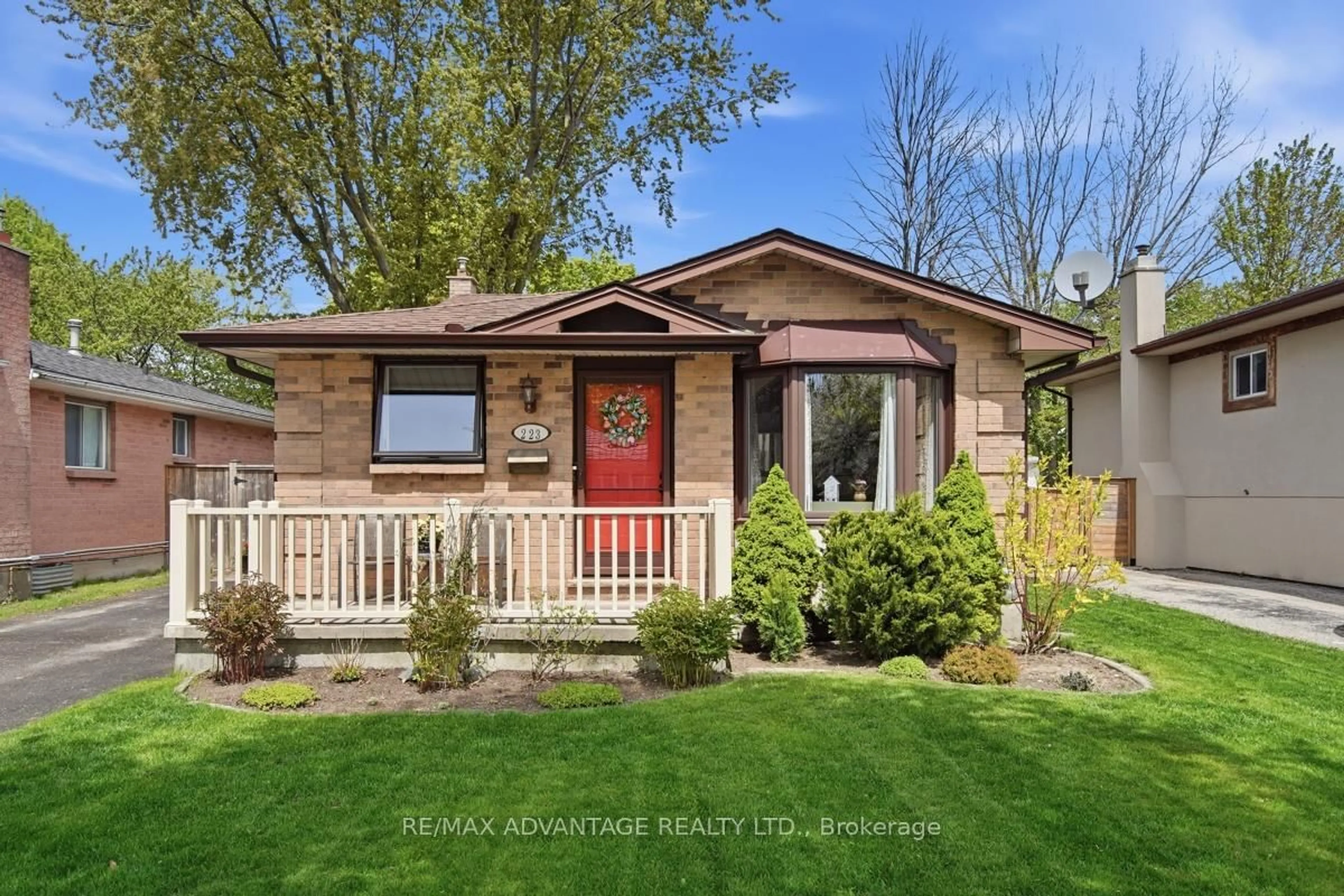 Home with brick exterior material, street for 223 Ardsley Cres, London North Ontario N6G 3W6