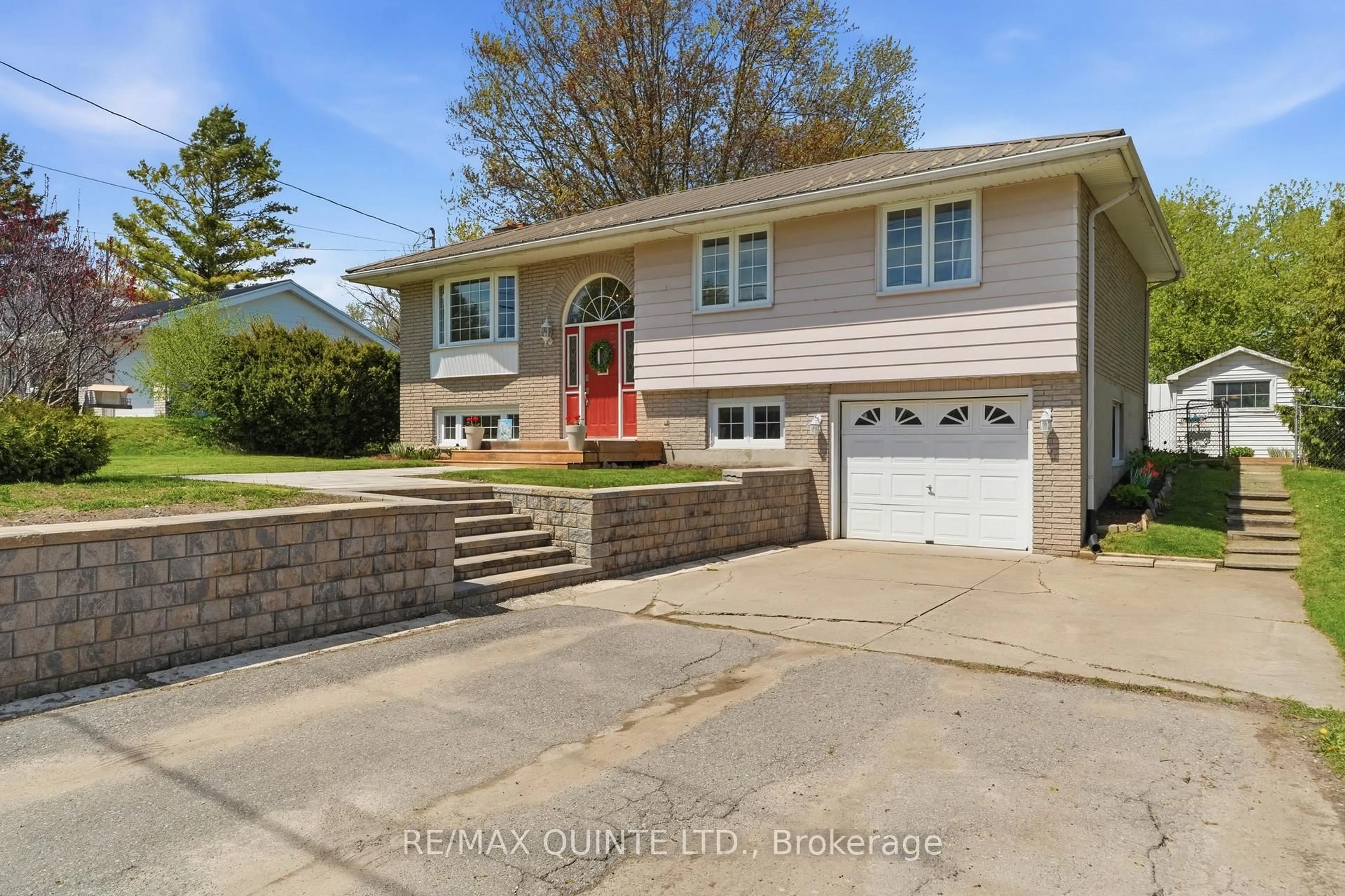 Unknown for 565 Lester Rd, Trenton Ontario K8V 5P8