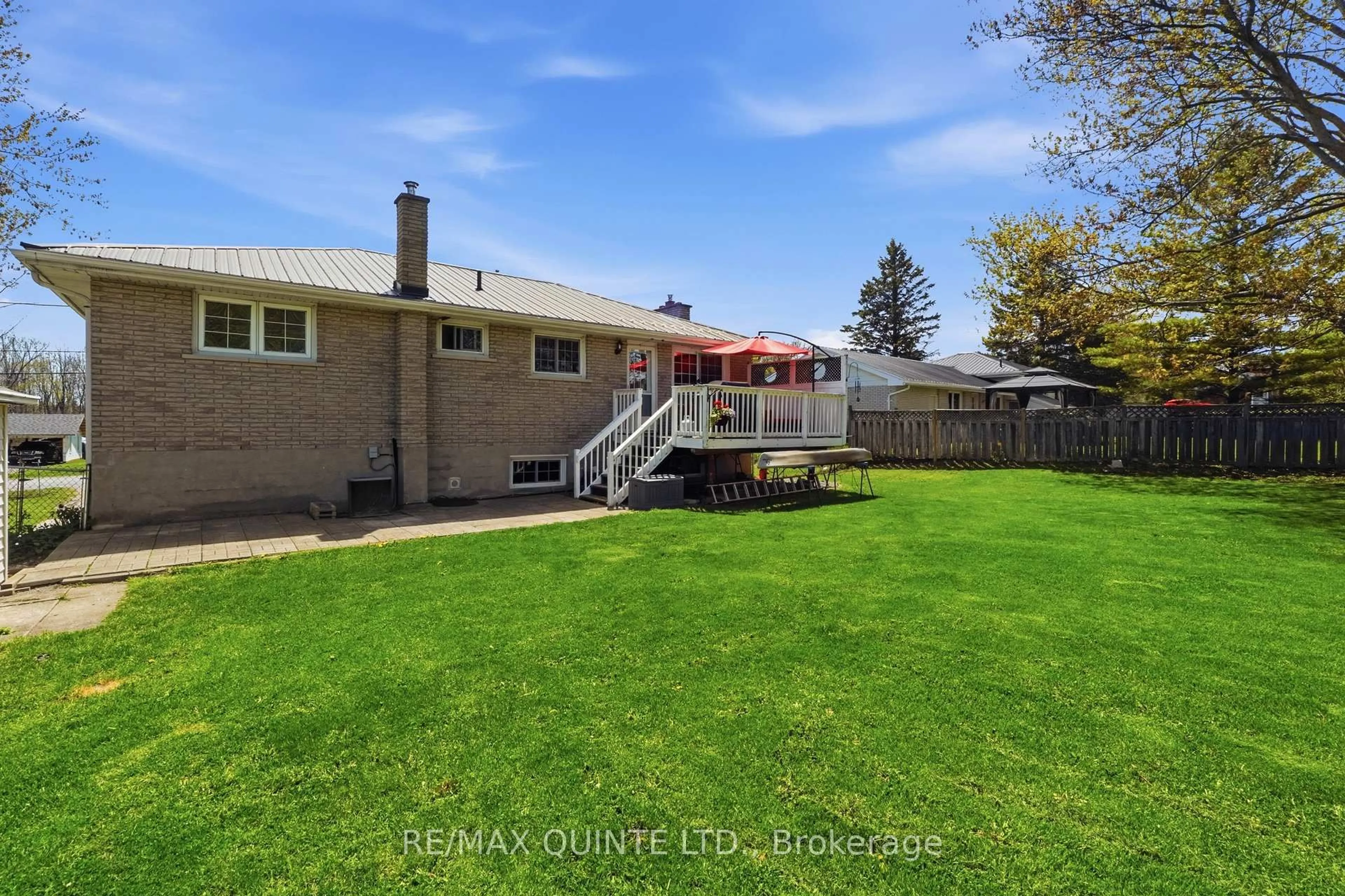 A pic from outside/outdoor area/front of a property/back of a property/a pic from drone, unknown for 565 Lester Rd, Trenton Ontario K8V 5P8