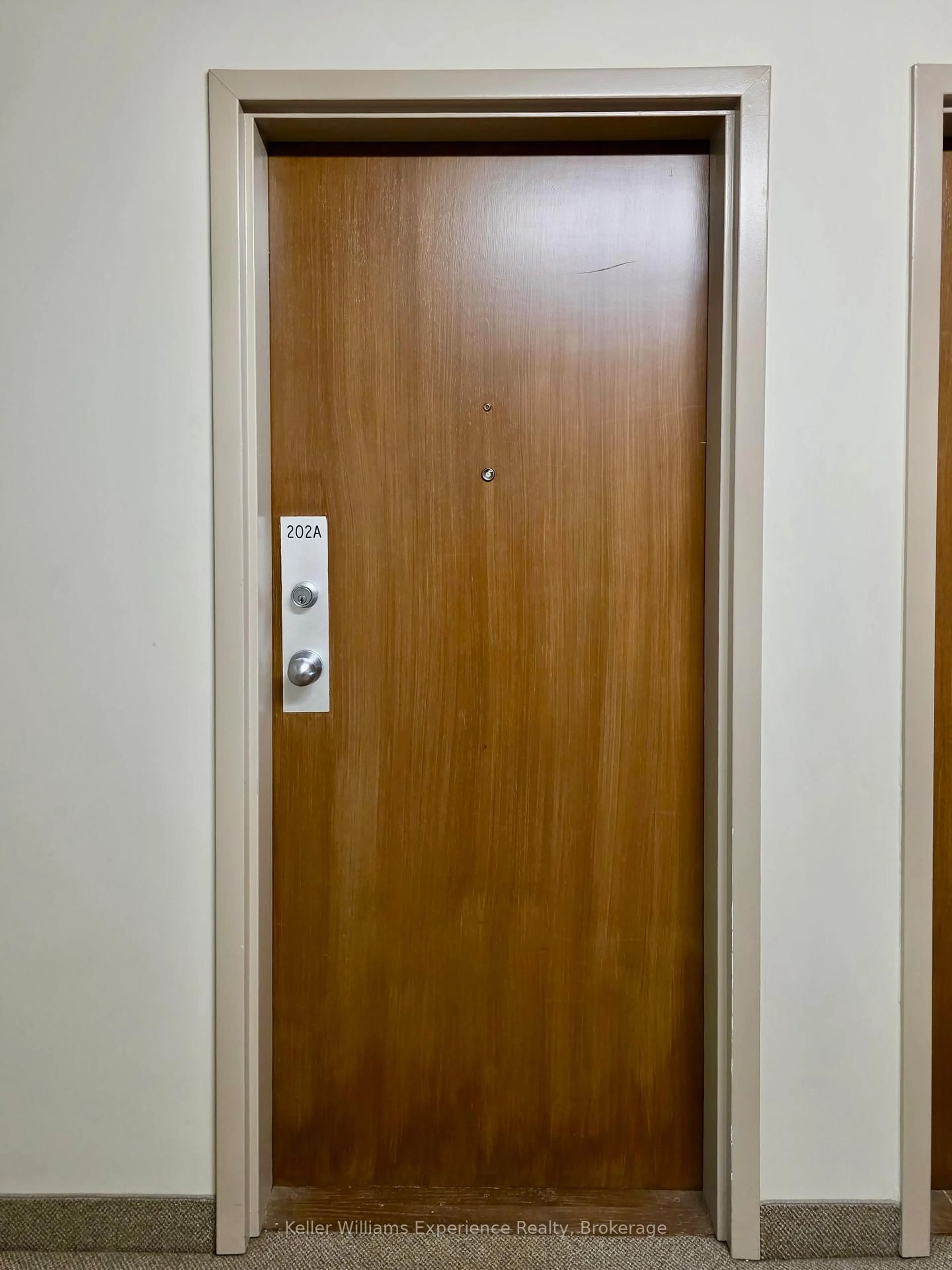 A pic of a room for 657 Cedar Lane #202A, Bracebridge Ontario P1L 1P1