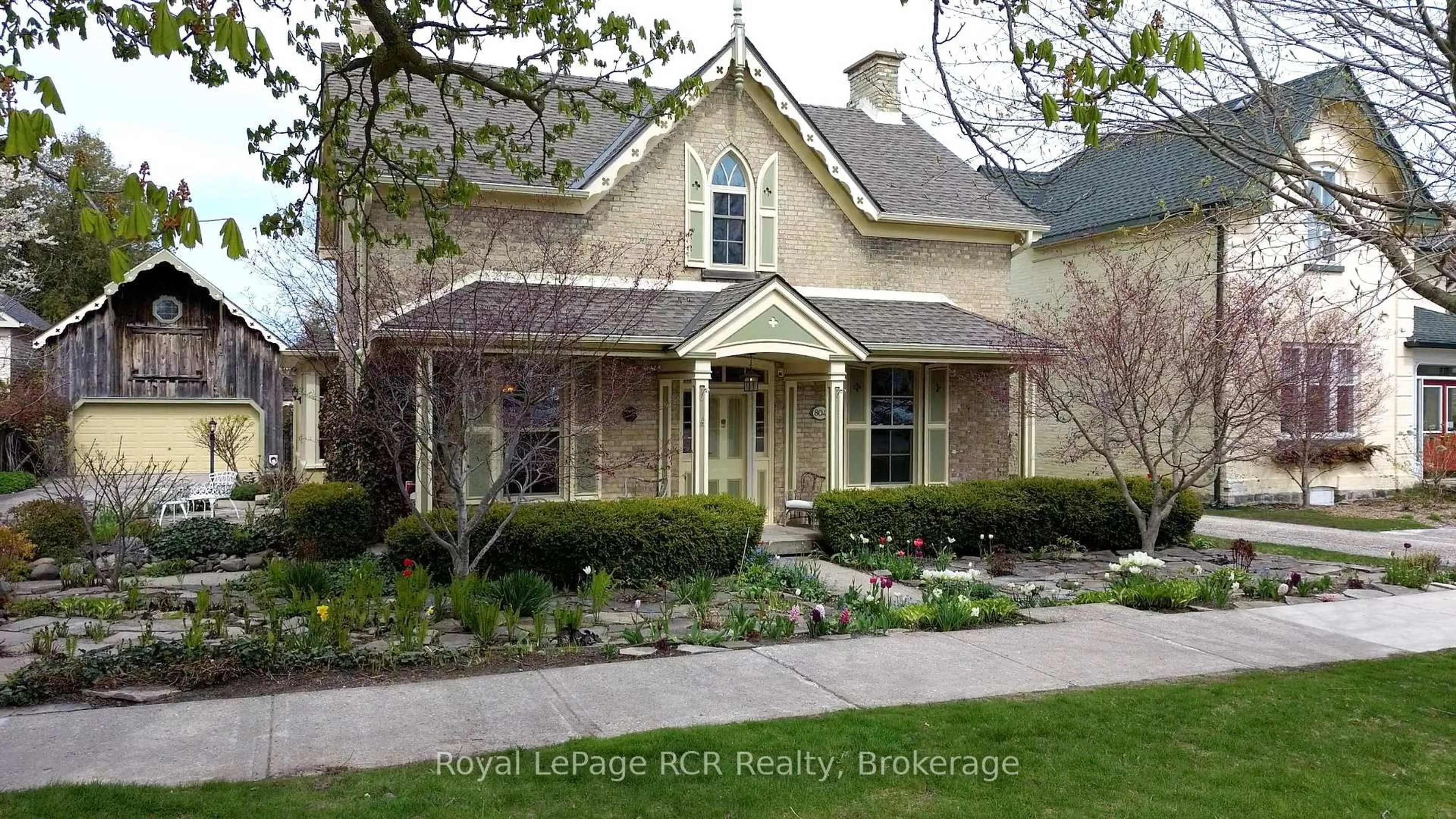 Home with brick exterior material, street for 804 Princes St, Kincardine Ontario N2Z 1Z1