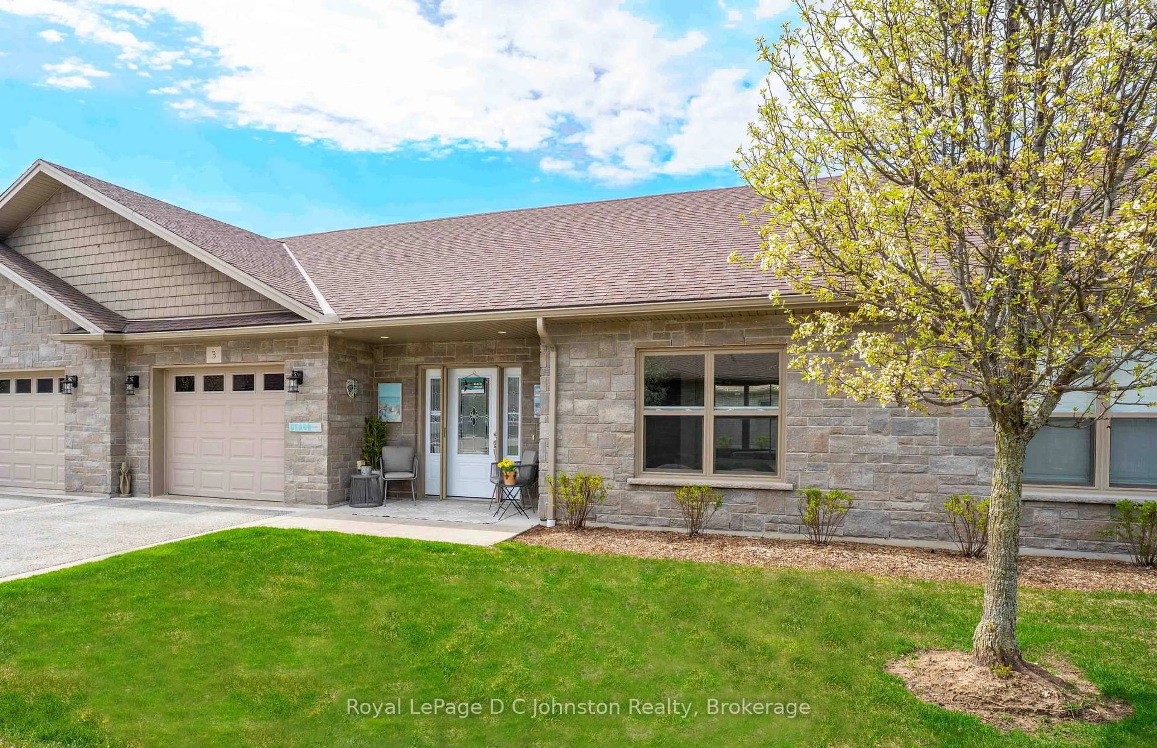 Home with brick exterior material, street for 246 Grey St #3, Saugeen Shores Ontario N0H 2L0