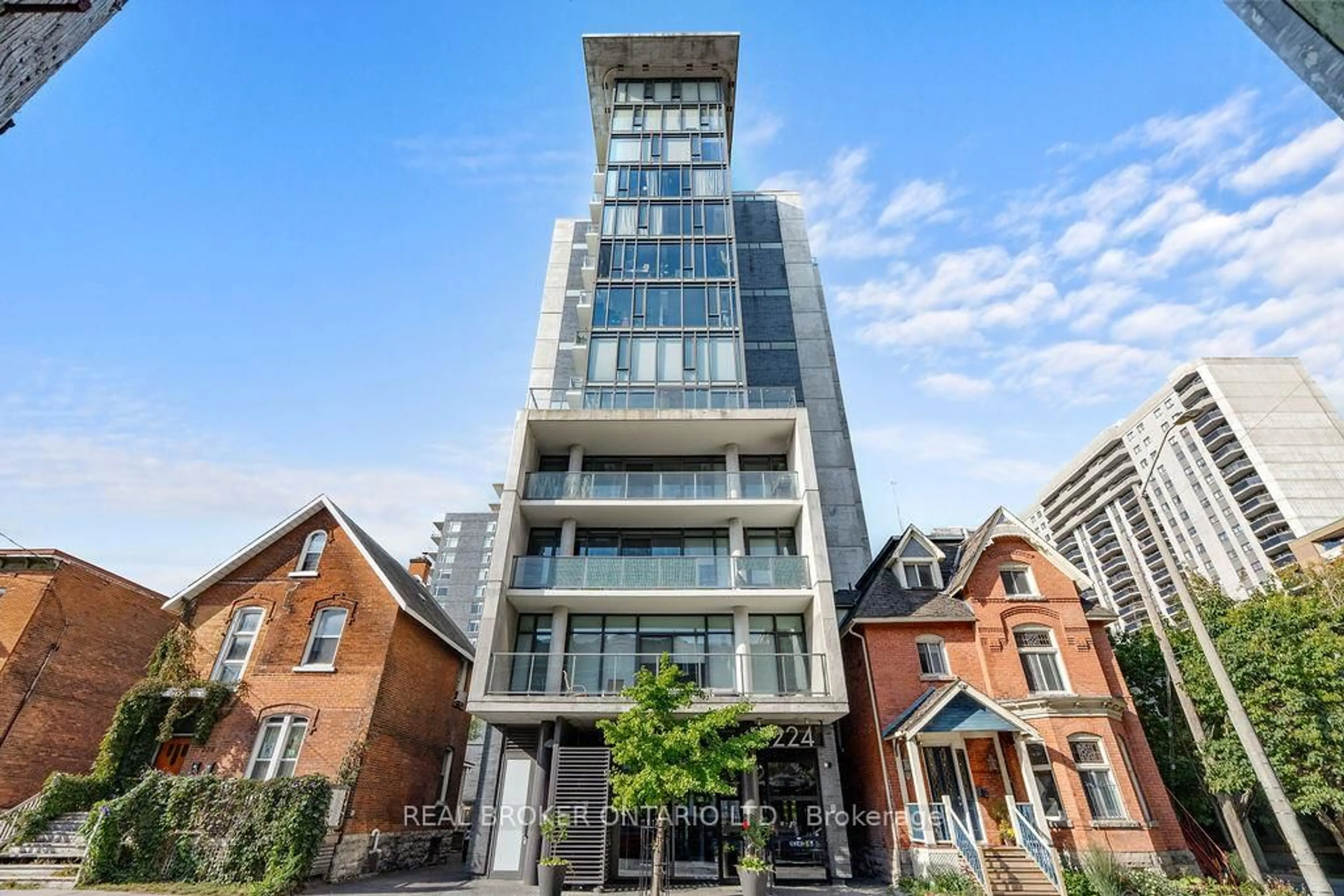 Unknown for 224 Lyon St #712, Ottawa Ontario K1R 0C1