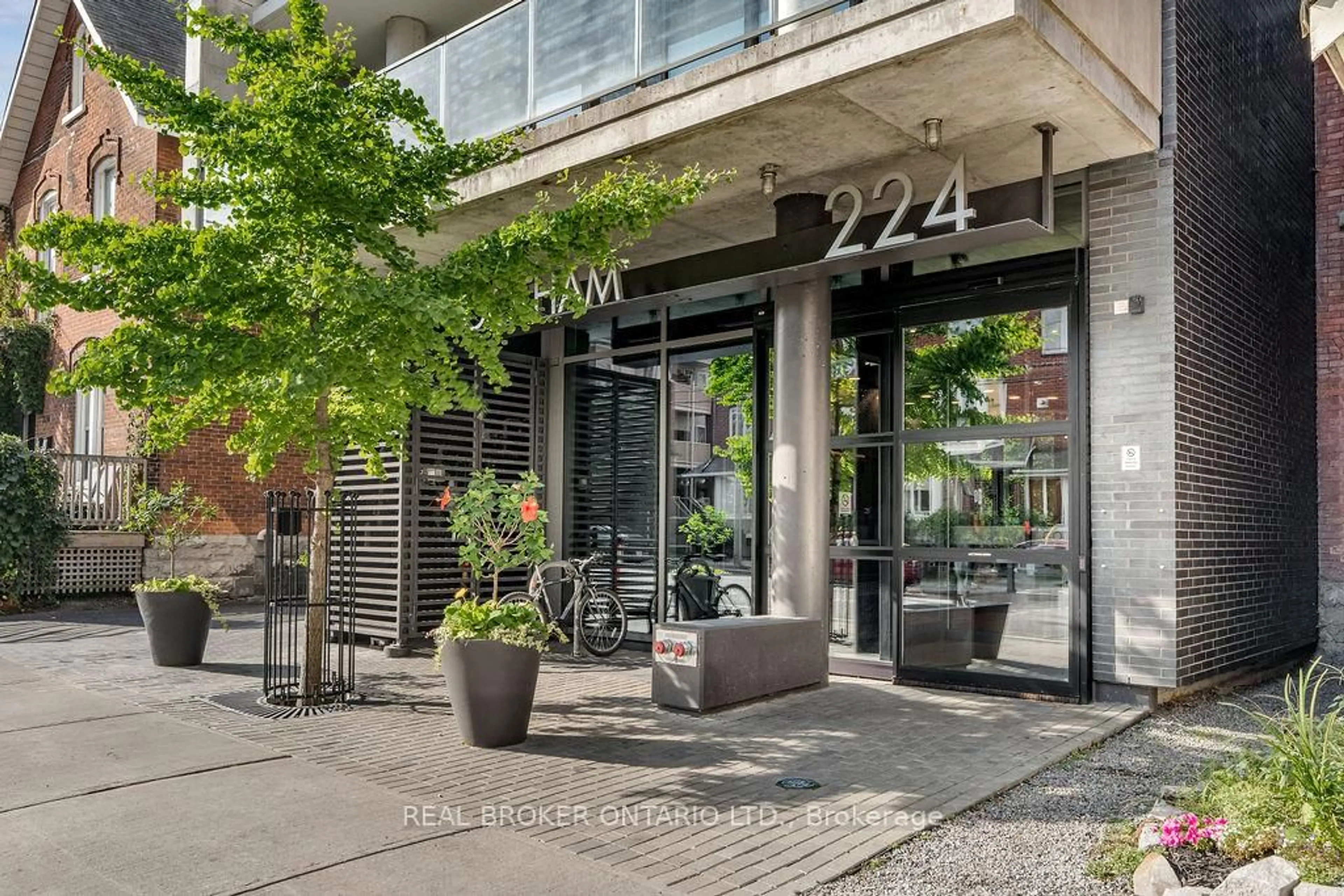 Unknown for 224 Lyon St #712, Ottawa Ontario K1R 0C1