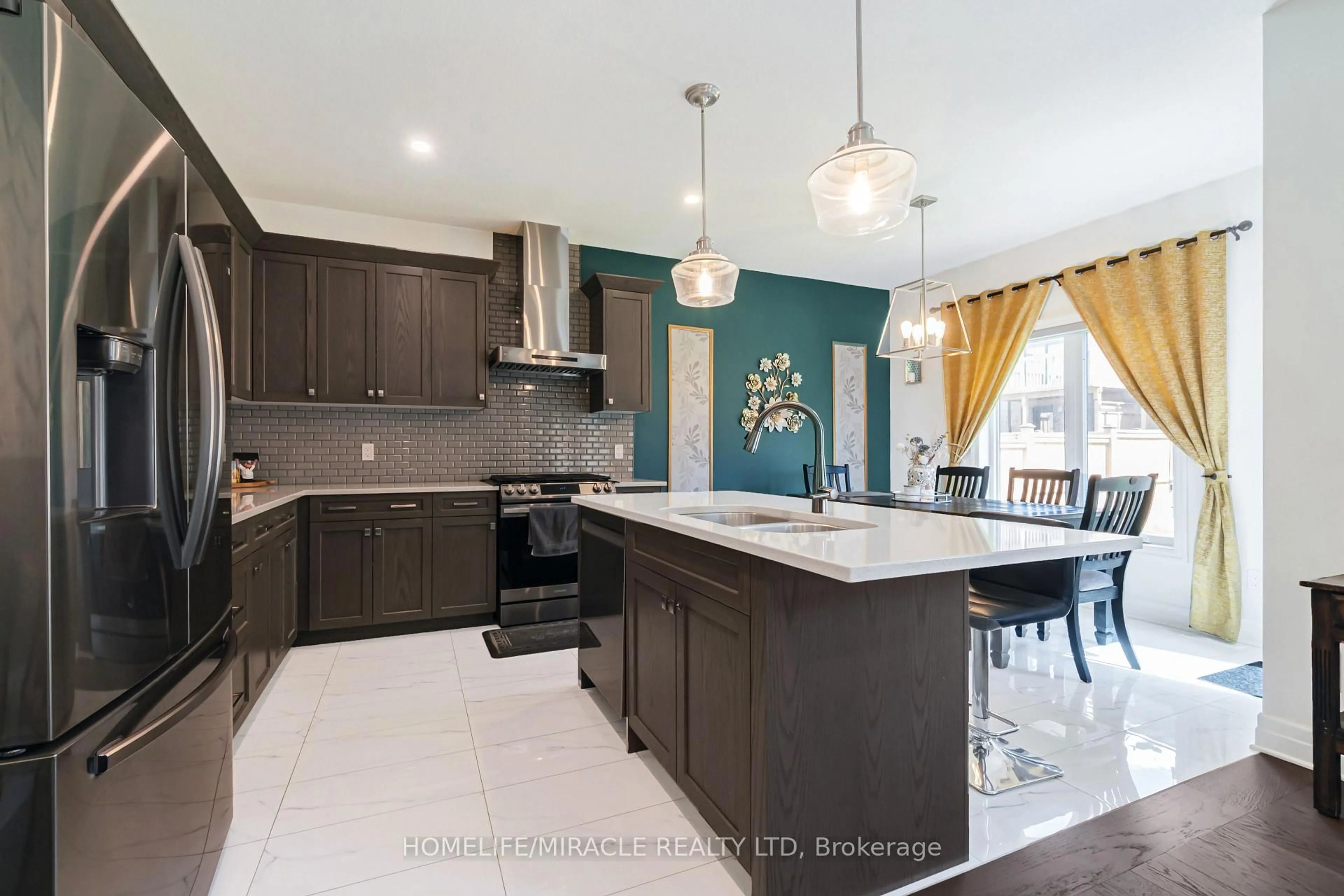 Open concept kitchen, ceramic/tile floor for 2231 Linkway Blvd, London South Ontario N6K 0K9
