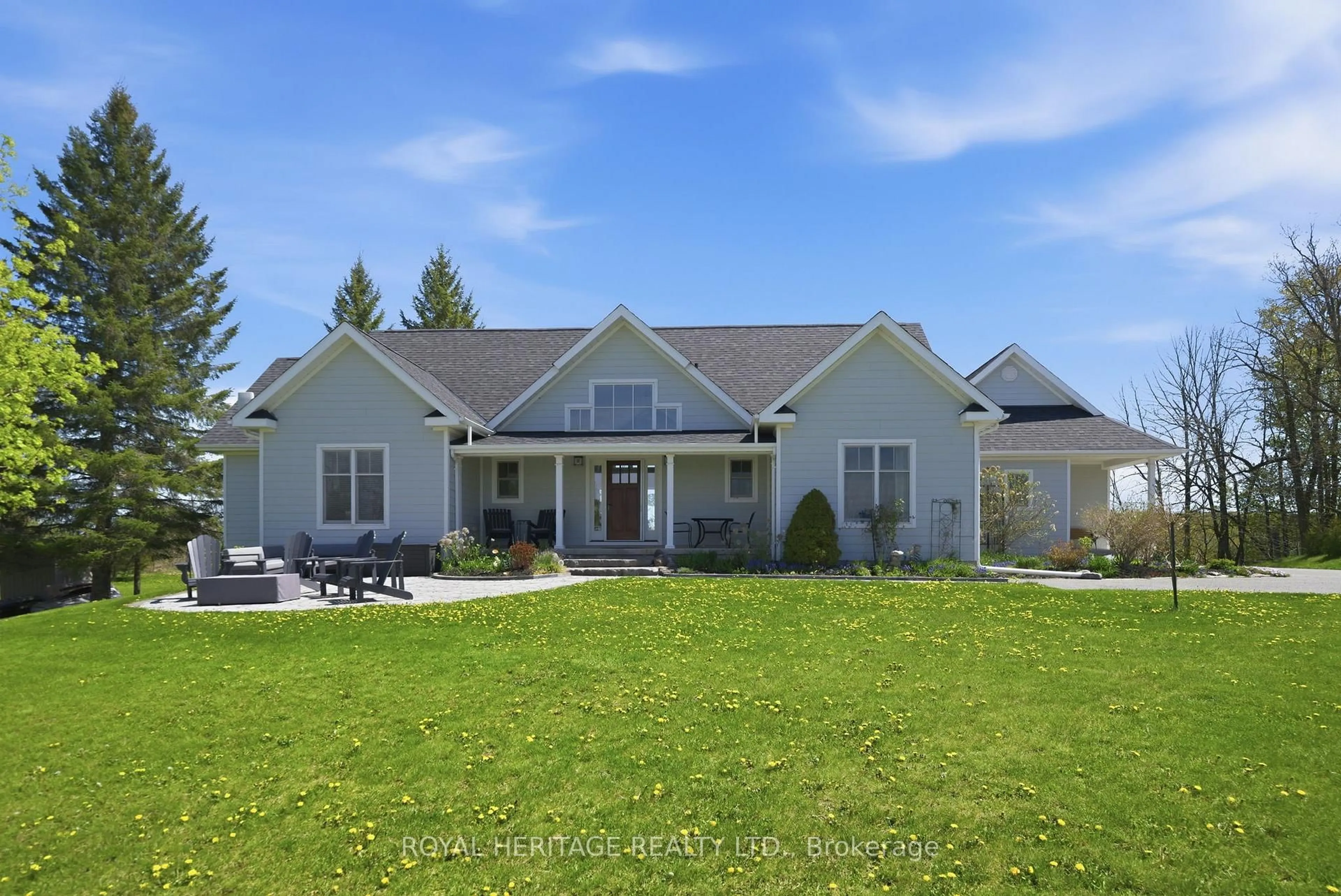 Home with vinyl exterior material, unknown for 870 AA 6th Line, Trent Hills Ontario K0L 1W0