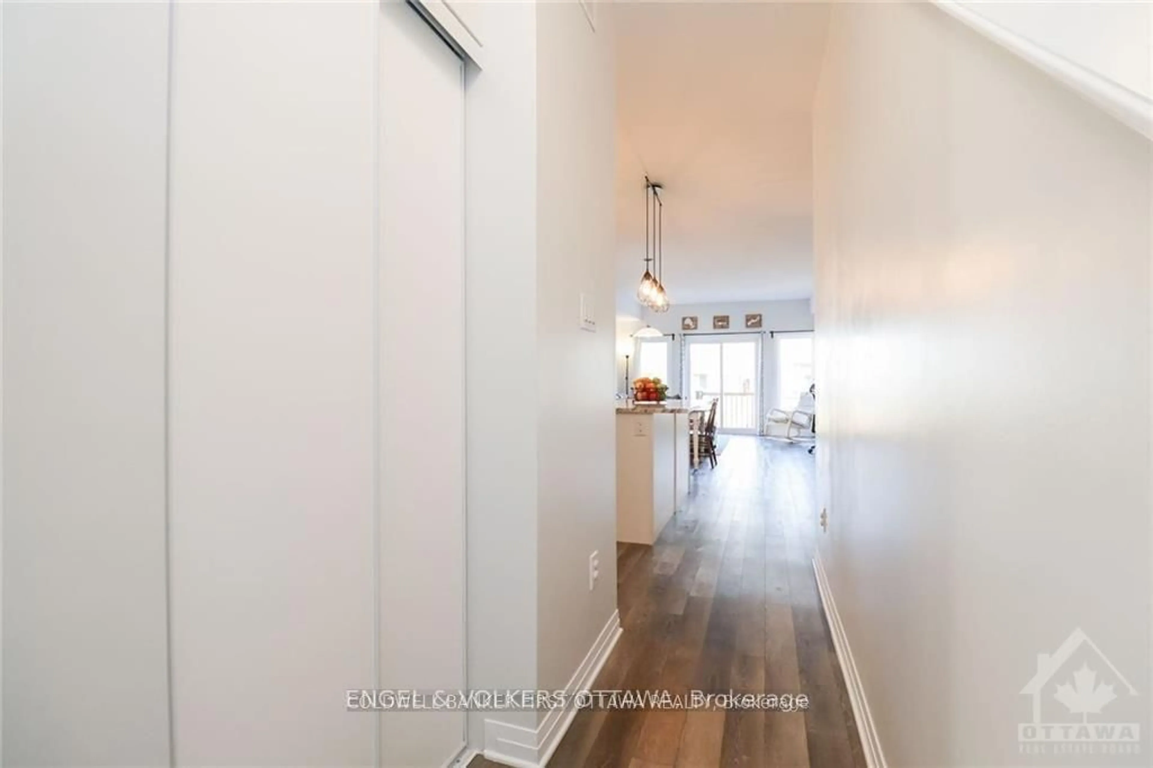 Indoor entryway for 14 Mona Mcbride Ave, Arnprior Ontario K7S 0C6