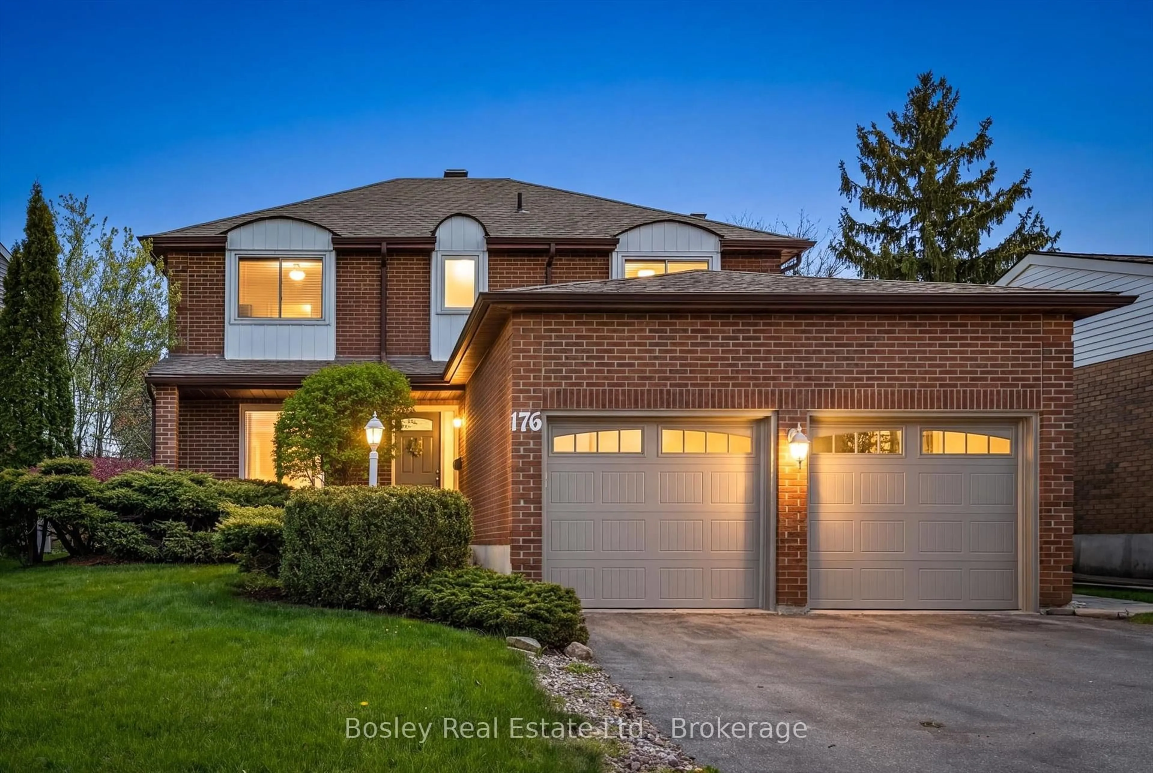Home with brick exterior material, street for 176 Westvale Dr, Waterloo Ontario N2T 1C2