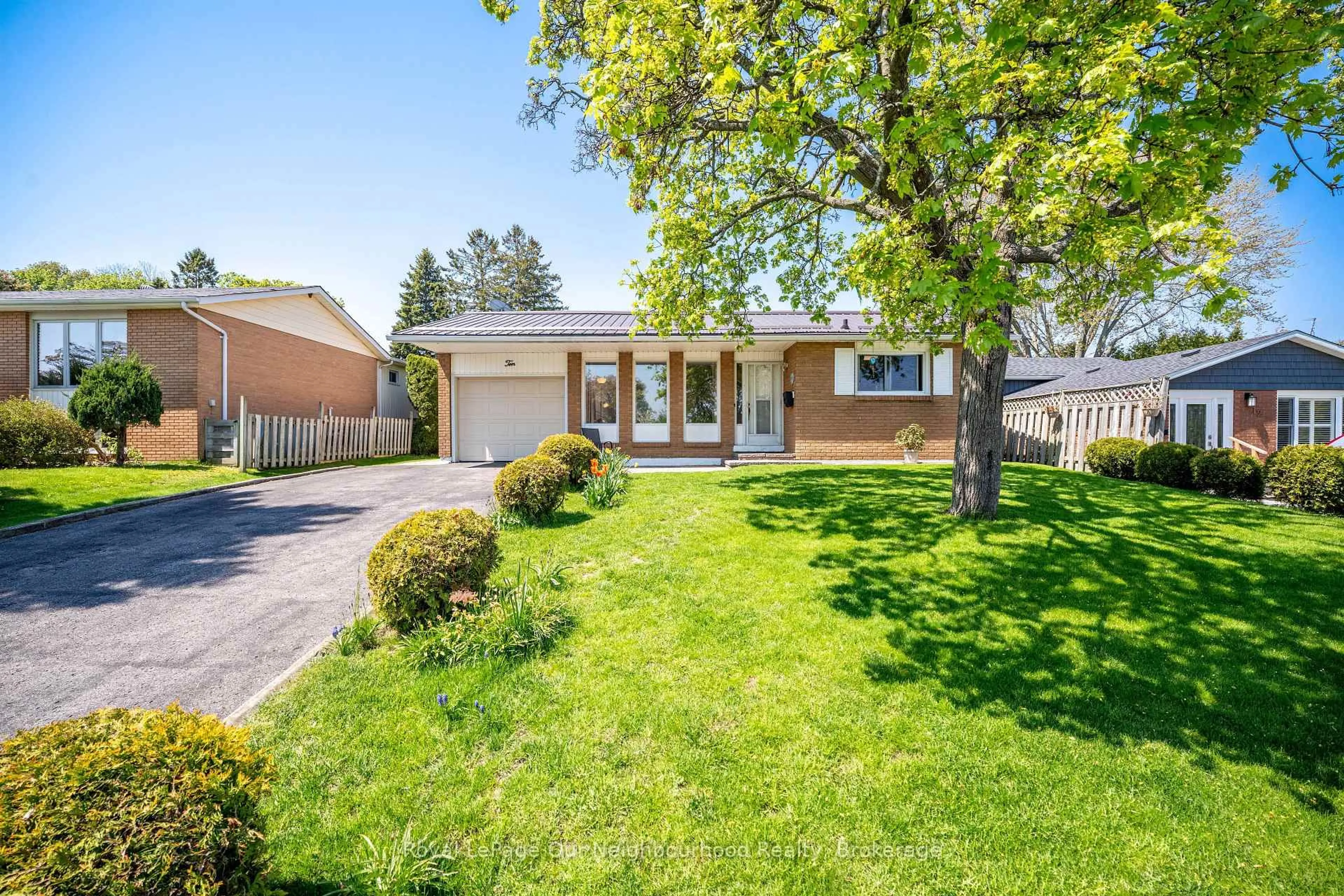 Home with brick exterior material, street for 10 Calgary Rd, Port Hope Ontario L1A 3T8