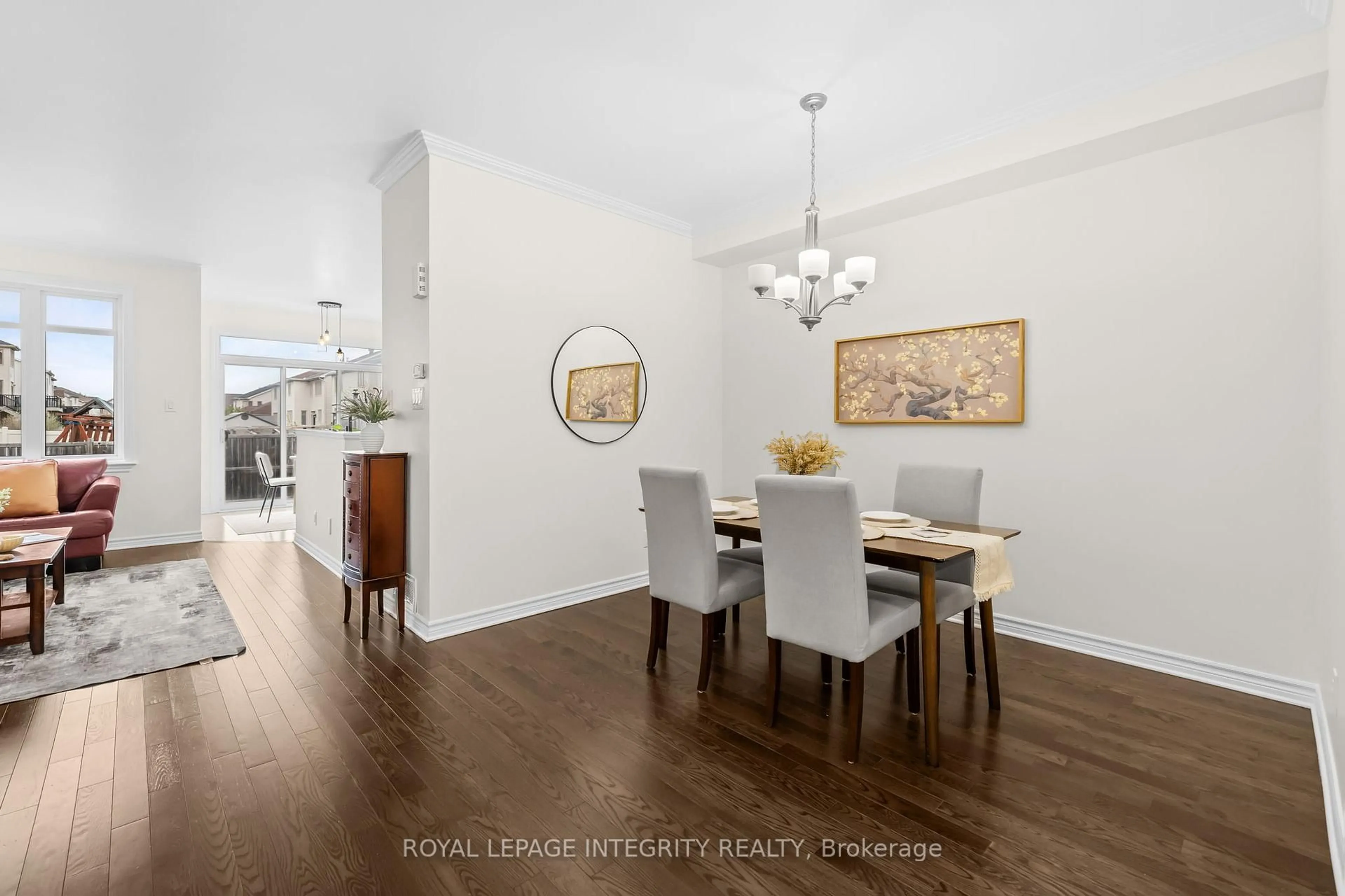 Dining room, wood/laminate floor for 34 Torbec Ave, Ottawa Ontario K2T 0B6