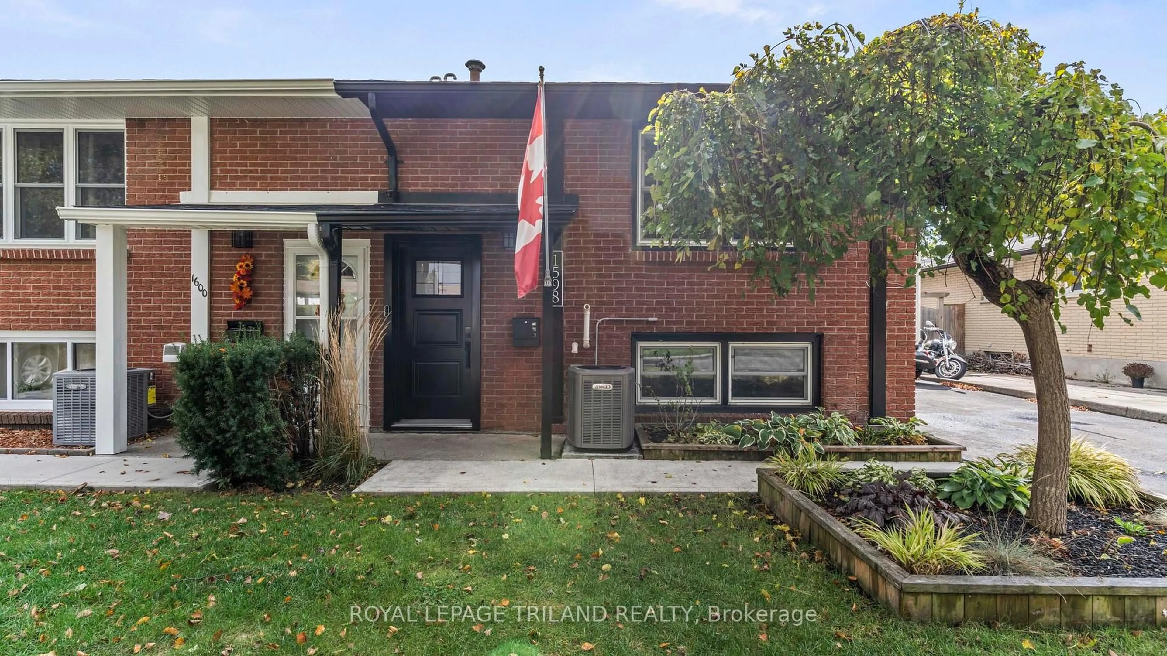 Home with brick exterior material, street for 1598 Nairn Ave, London East Ontario N5V 2P2