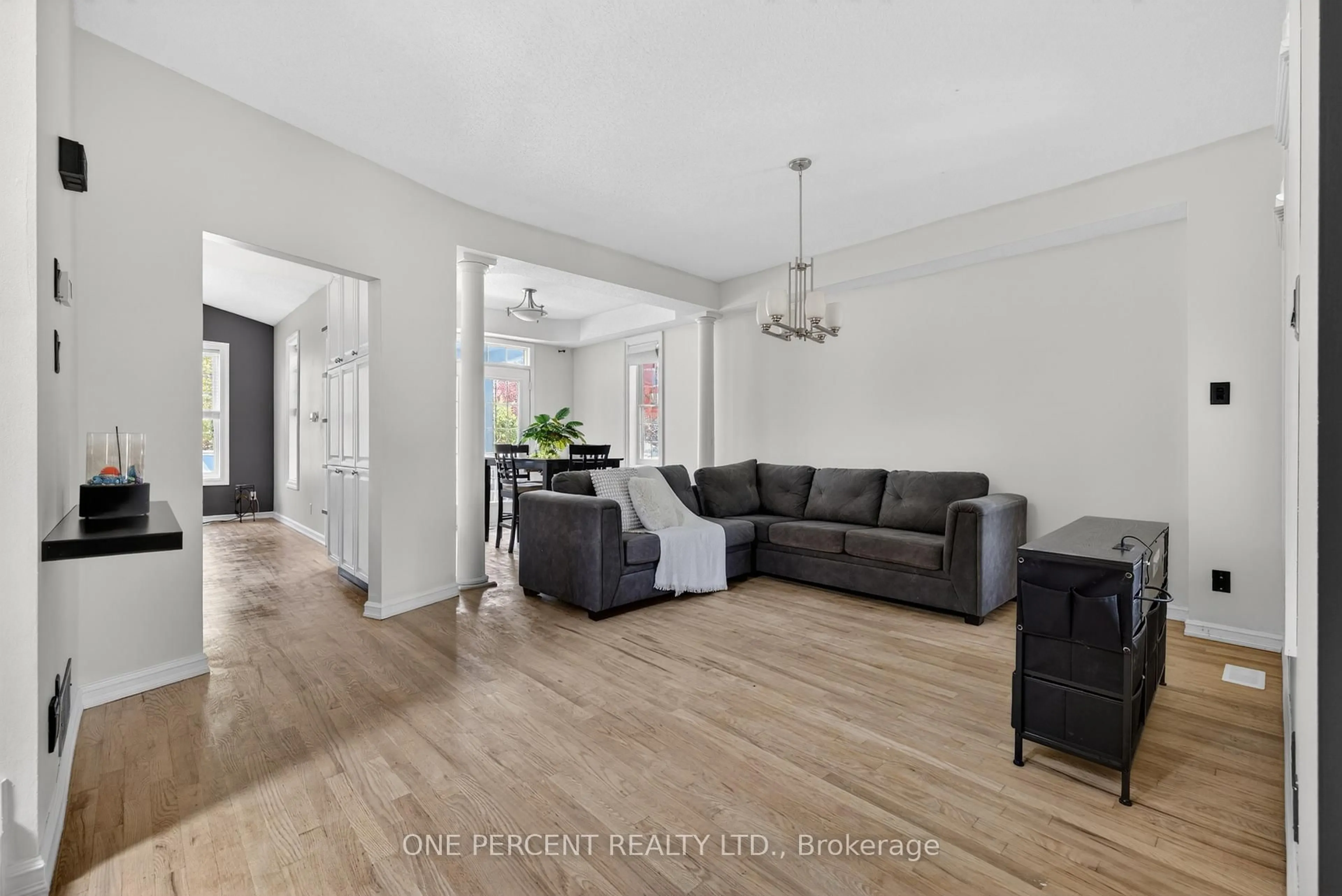 Unknown for 1800 Nicolet Way, Ottawa Ontario K4A 3T7
