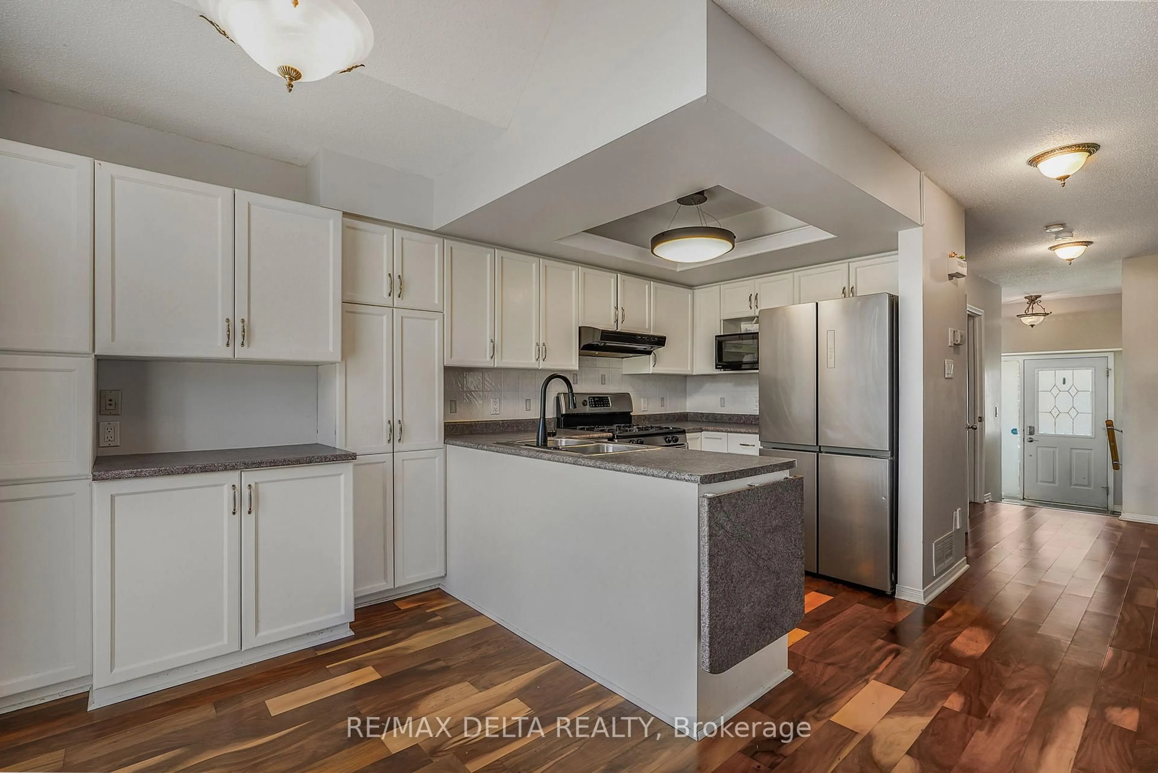 Unknown for 2218 Cecile Cres, Clarence-Rockland Ontario K4K 1S4
