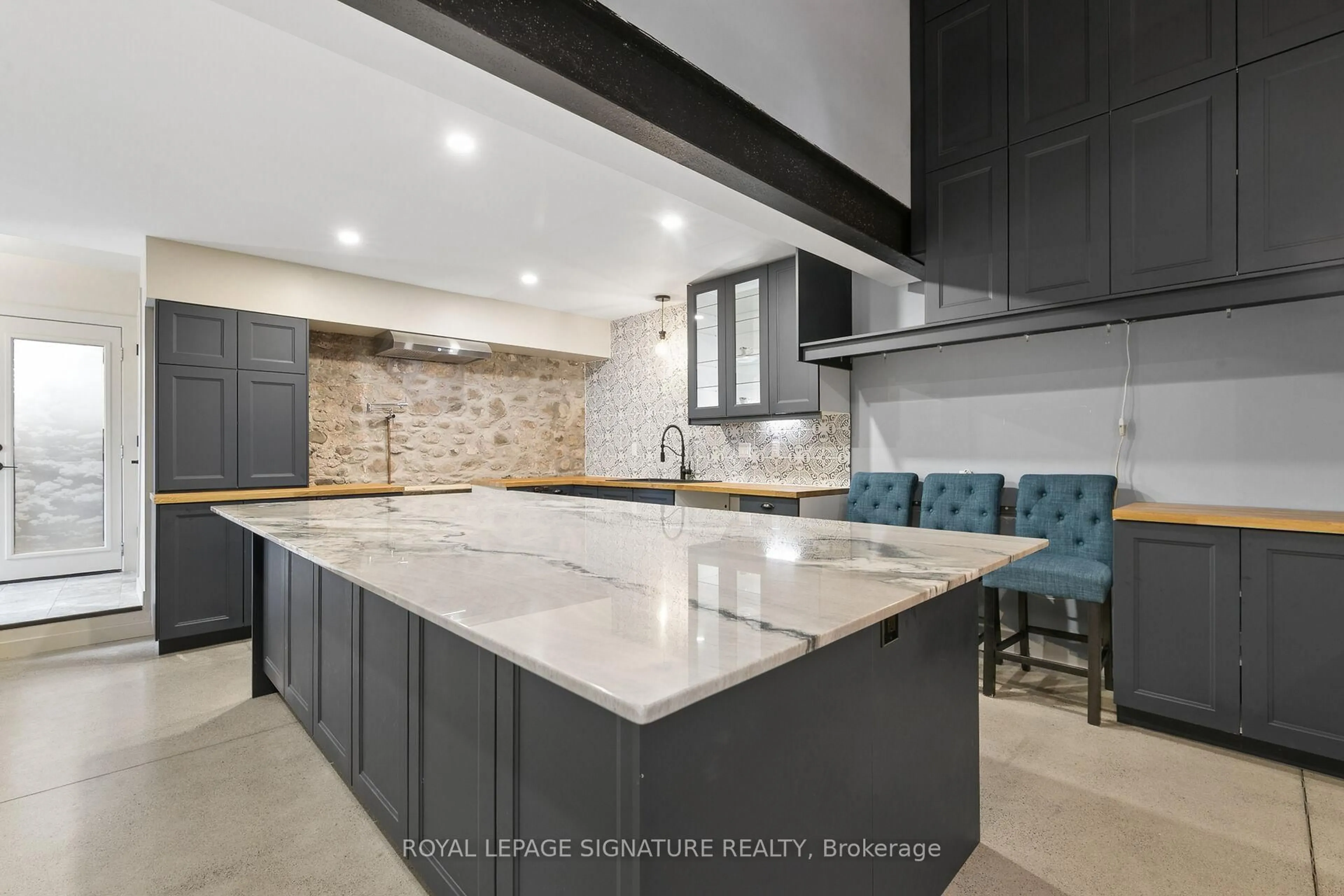 Contemporary kitchen, ceramic/tile floor for 24 Davidson St, Cambridge Ontario N1S 2T9