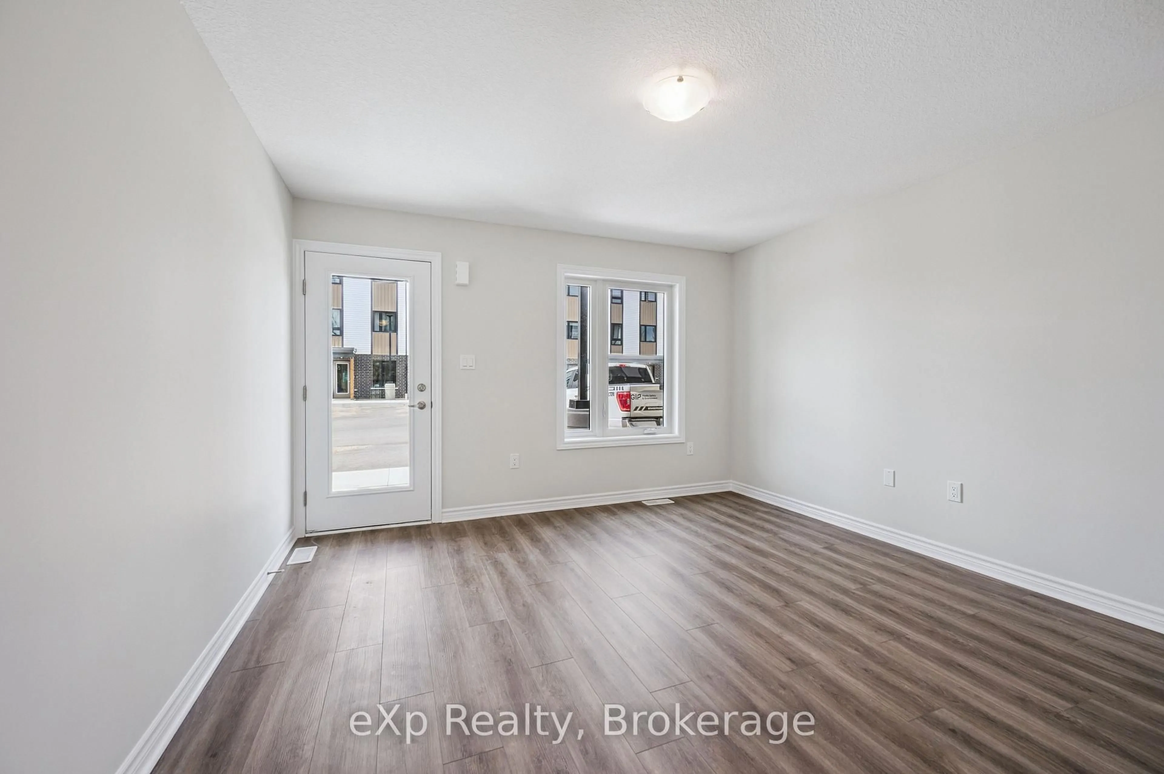 A pic of a room for 465 Garafraxa St #2, Centre Wellington Ontario N1M 1C6