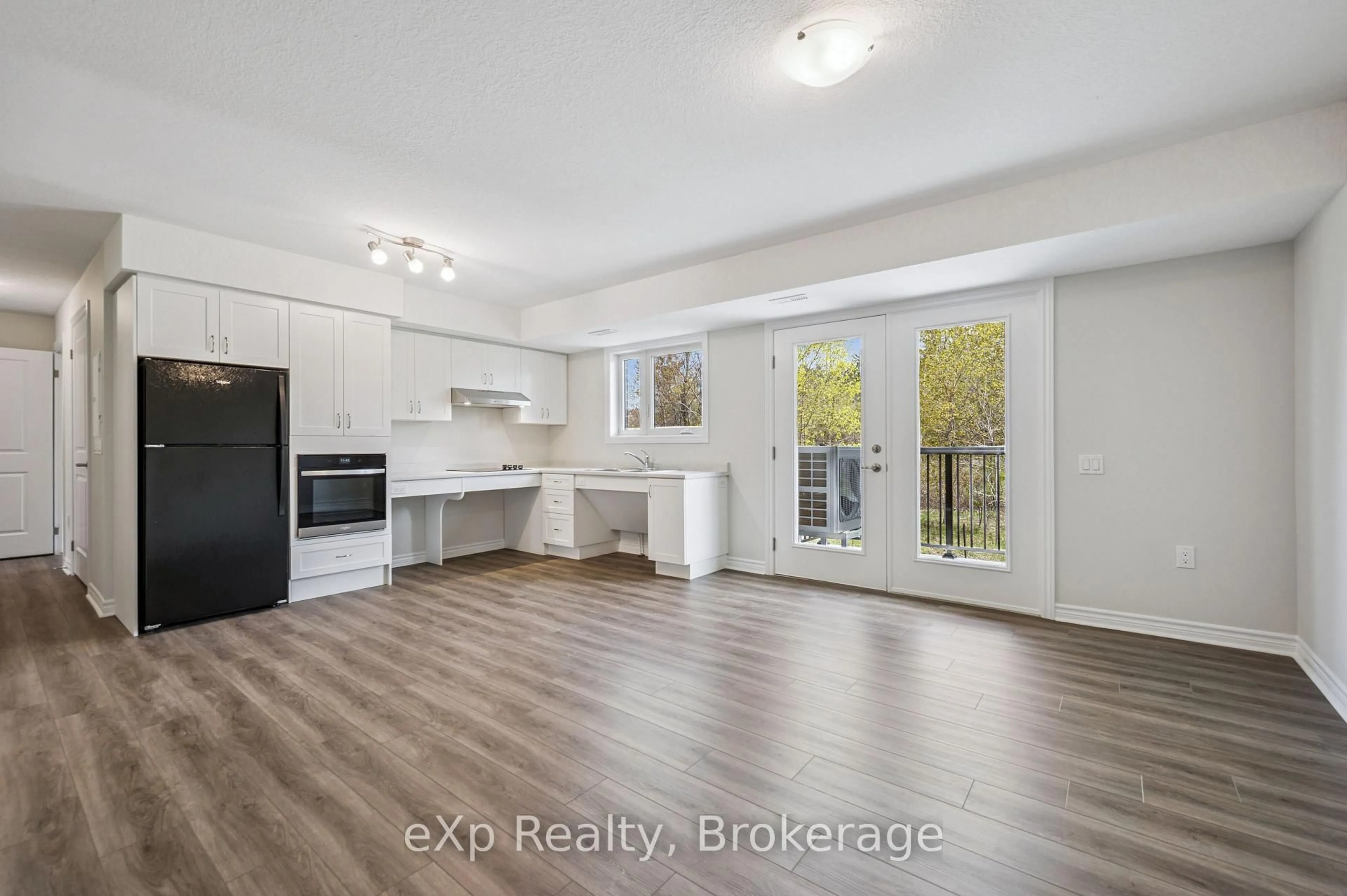 Open concept kitchen, unknown for 465 Garafraxa St #10, Centre Wellington Ontario N1M 1C6