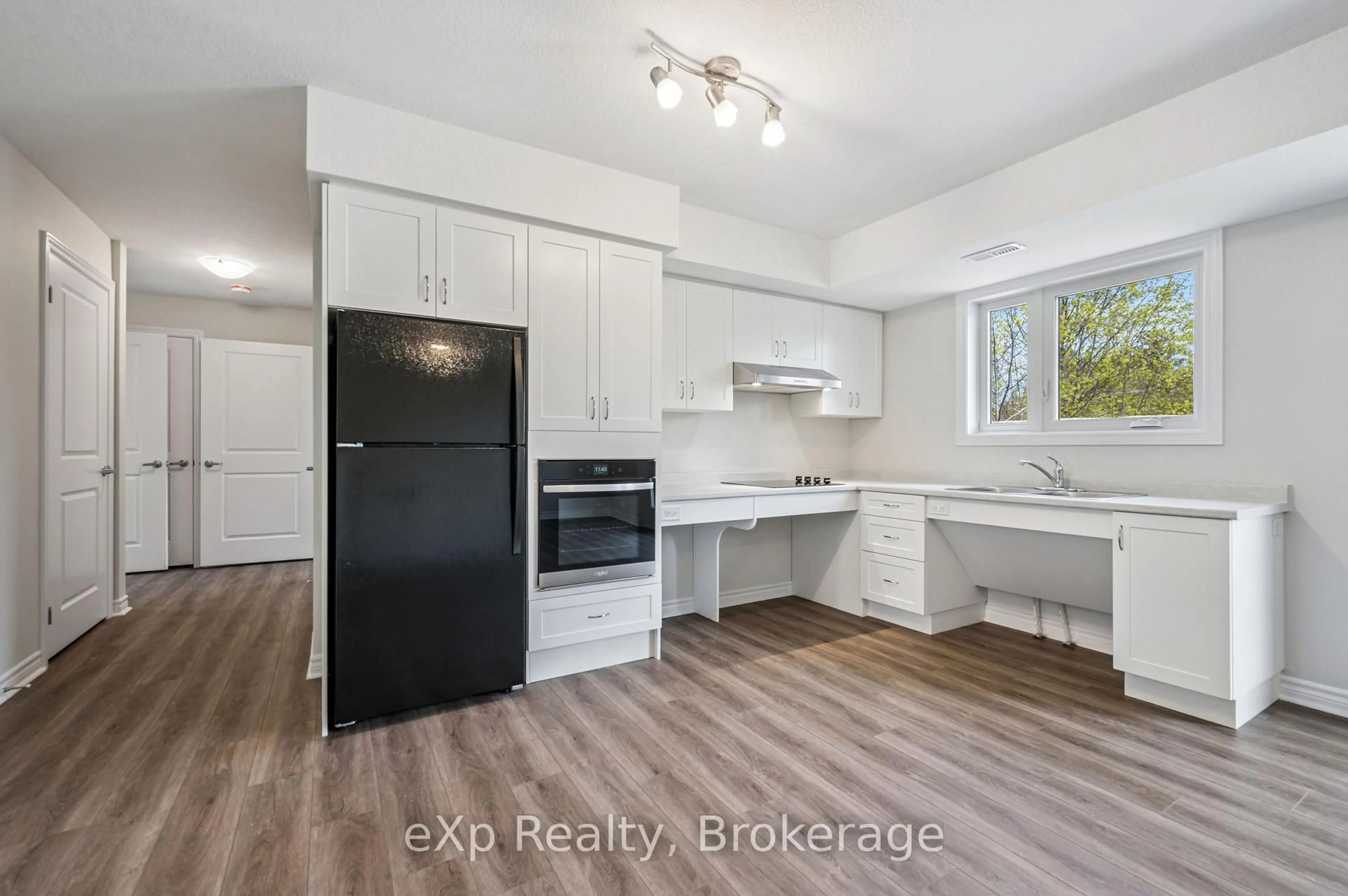 Unknown for 465 Garafraxa St #10, Centre Wellington Ontario N1M 1C6