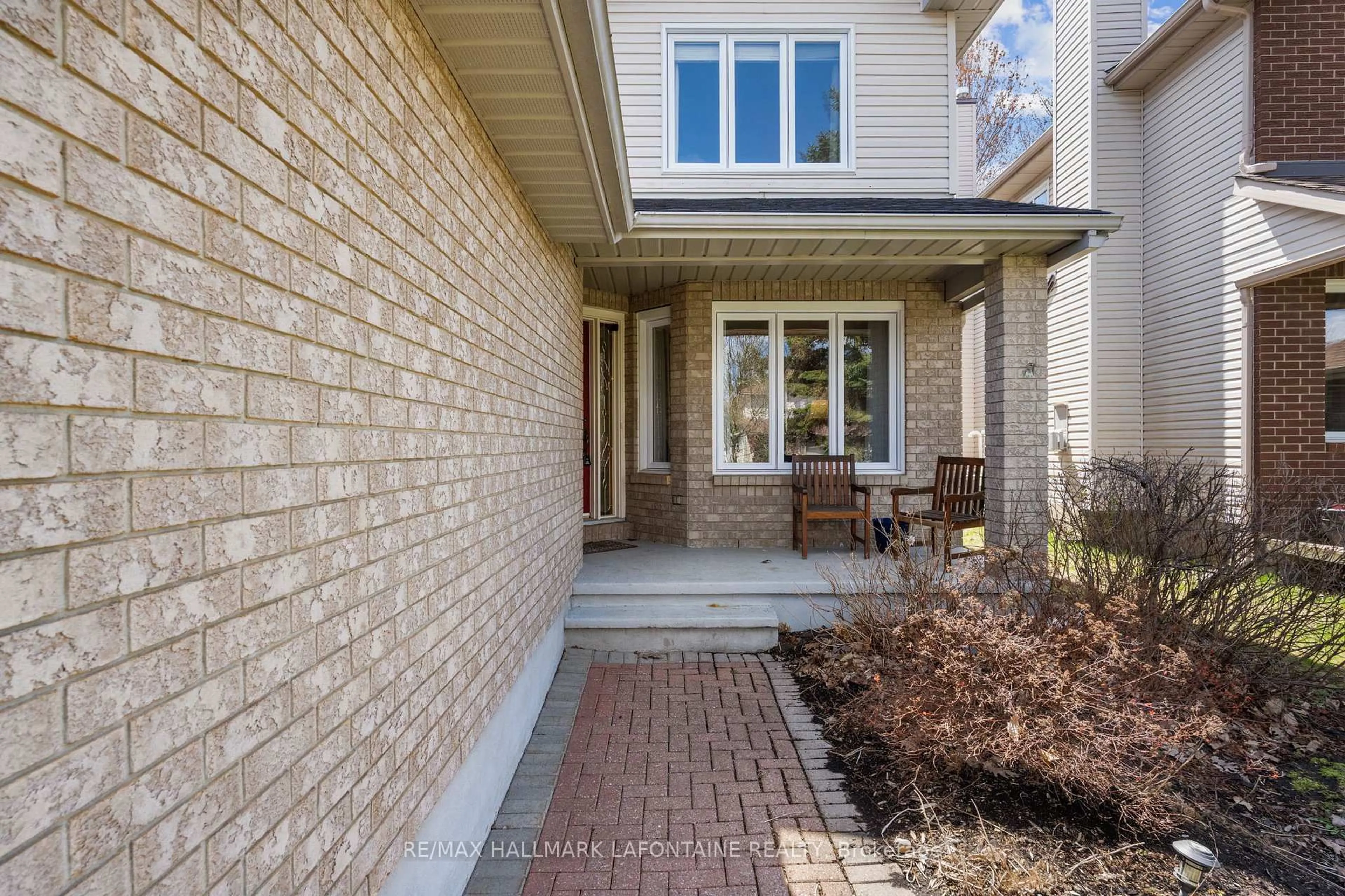 Home with brick exterior material, street for 867 Clearcrest Cres, Ottawa Ontario K4A 3G1