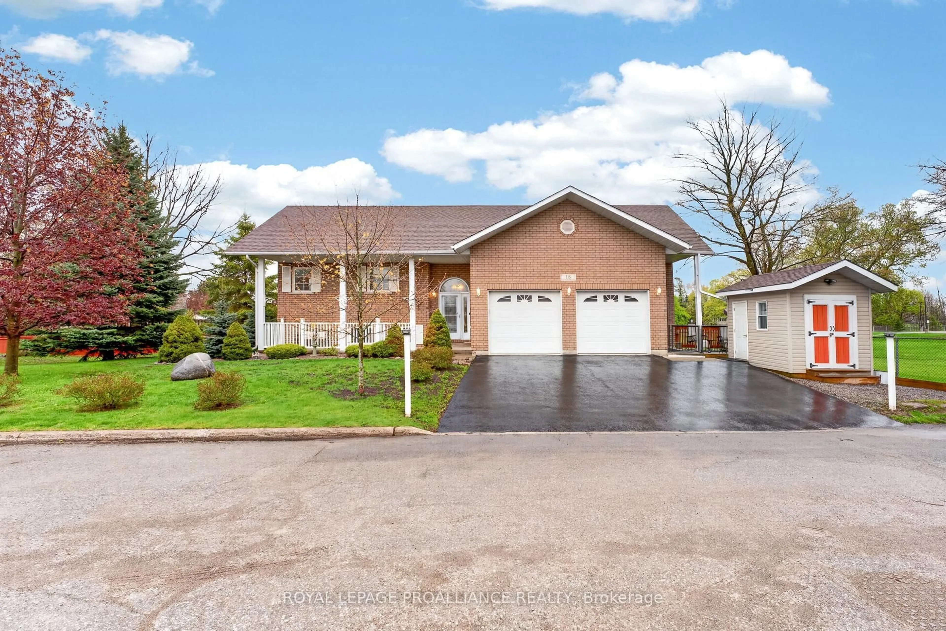 Home with brick exterior material, street for 18 South Murray St, Quinte West Ontario K8V 1Y3