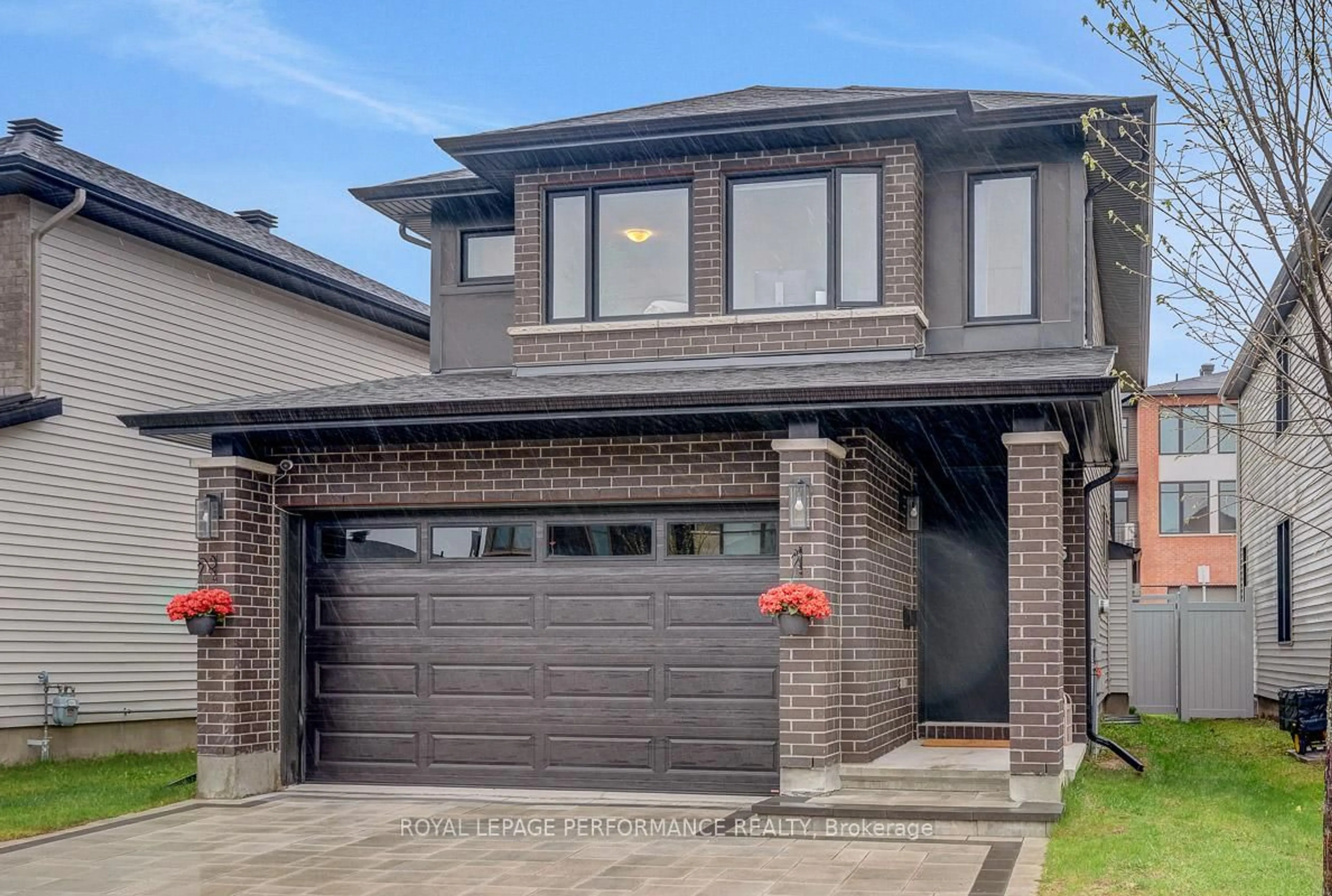 Home with brick exterior material, street for 125 Dun Skipper Dr, Ottawa Ontario K1X 0G2