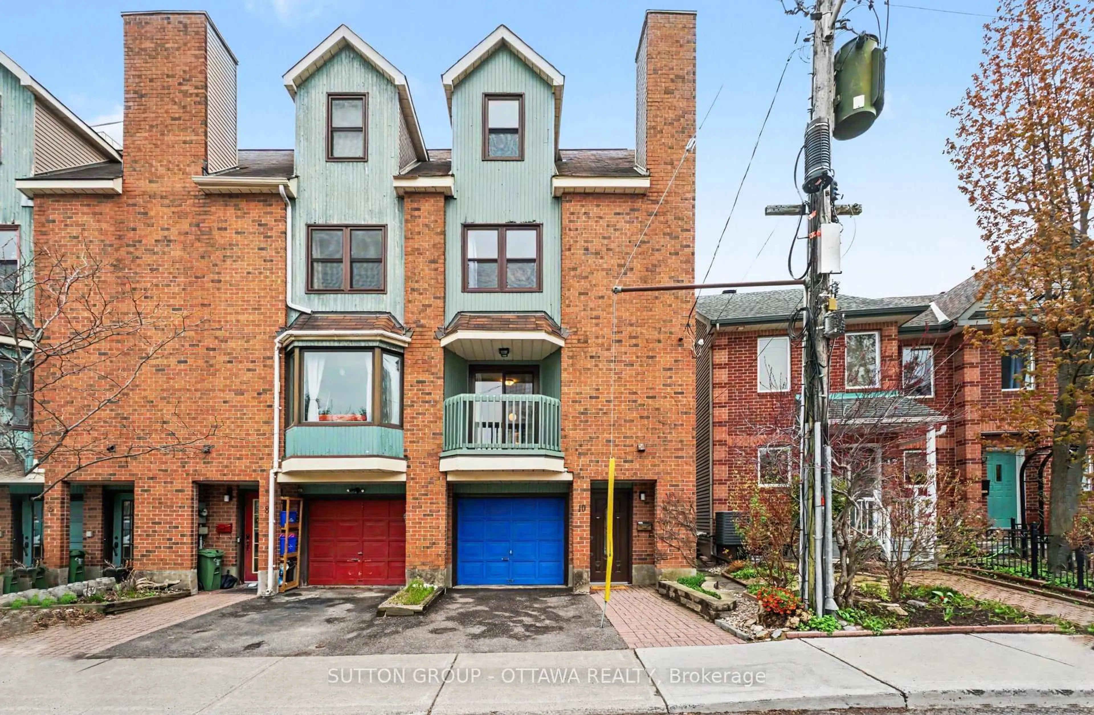 Home with brick exterior material, street for 10 Maclean St, Ottawa Ontario K1S 3E9