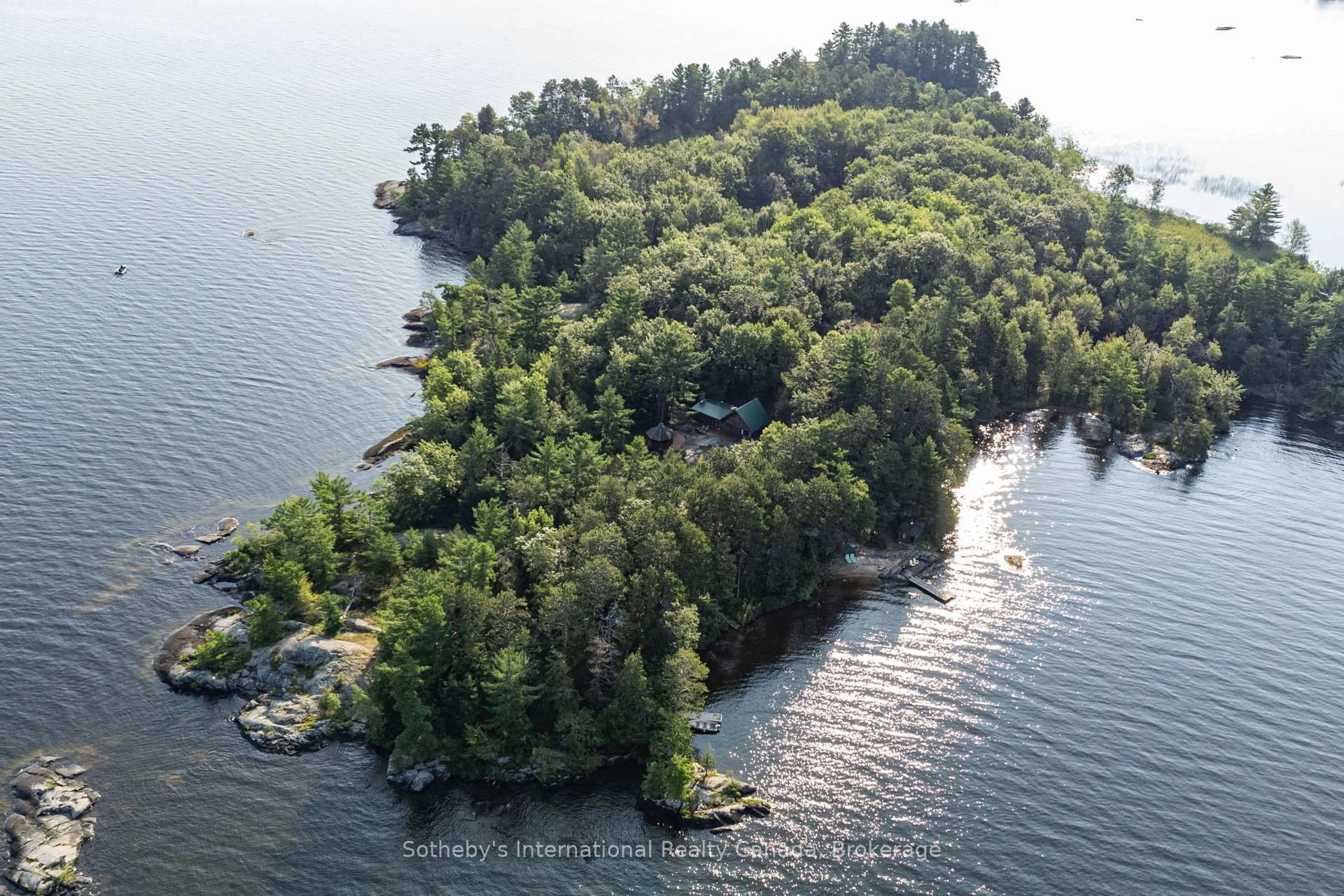 A pic from outside/outdoor area/front of a property/back of a property/a pic from drone, water/lake/river/ocean view for 1 BRILL'S ISLAND, Nipissing Ontario P0H 1H0