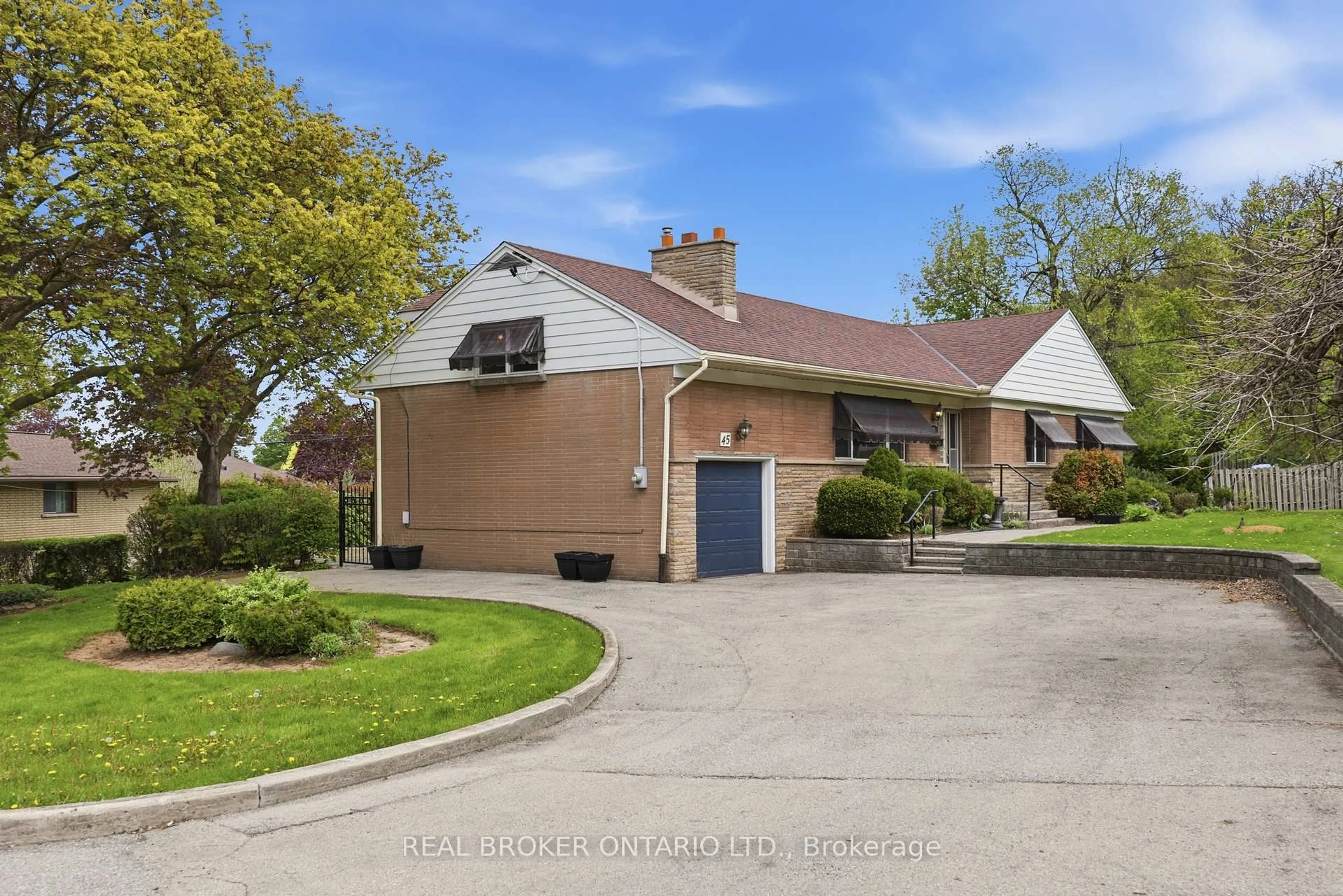 Unknown for 45 New Mountain Rd, Hamilton Ontario L8G 2R9