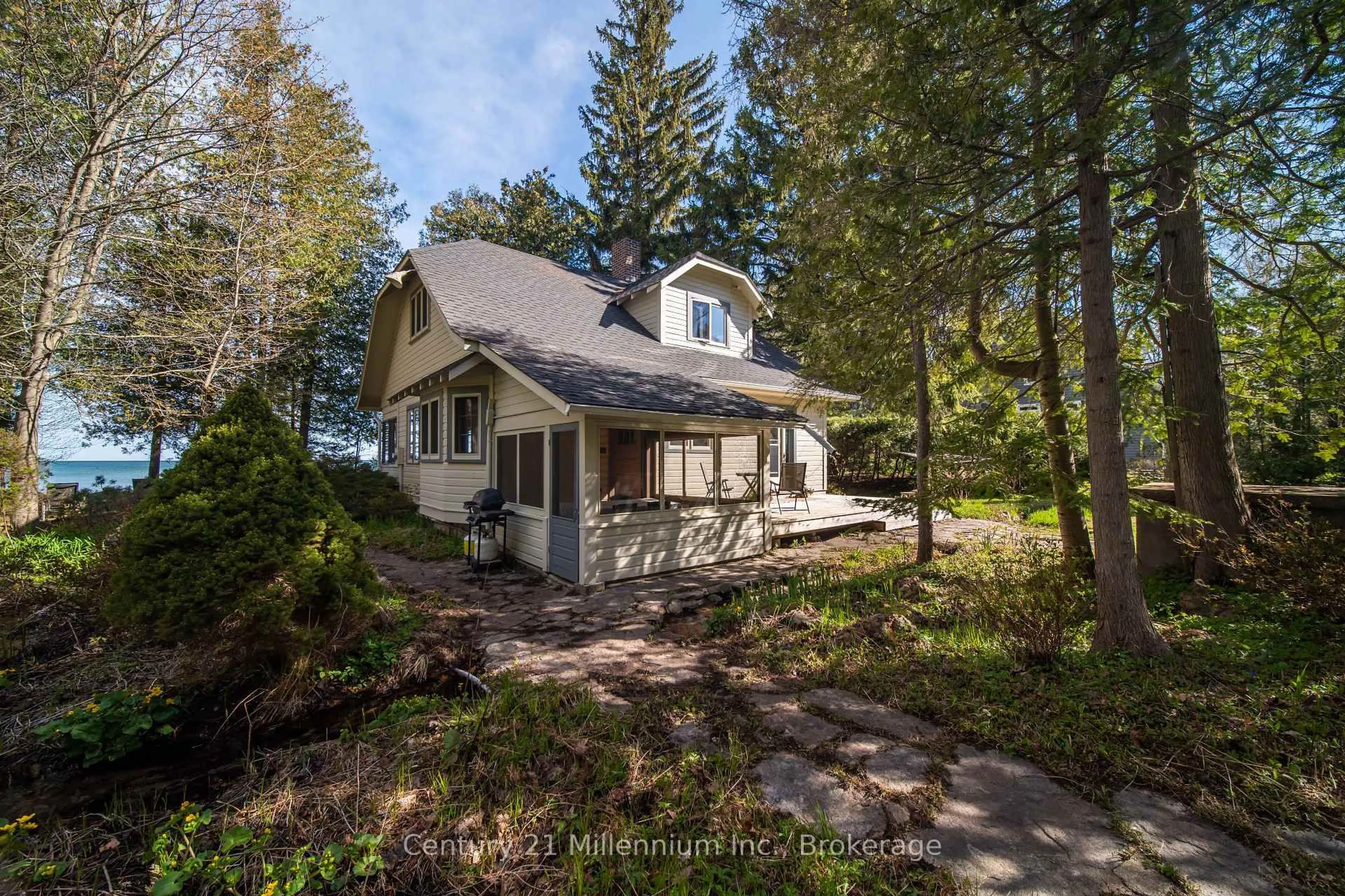 A pic from outside/outdoor area/front of a property/back of a property/a pic from drone, unknown for 54 Shipley Ave, Saugeen Shores Ontario N0H 2C5