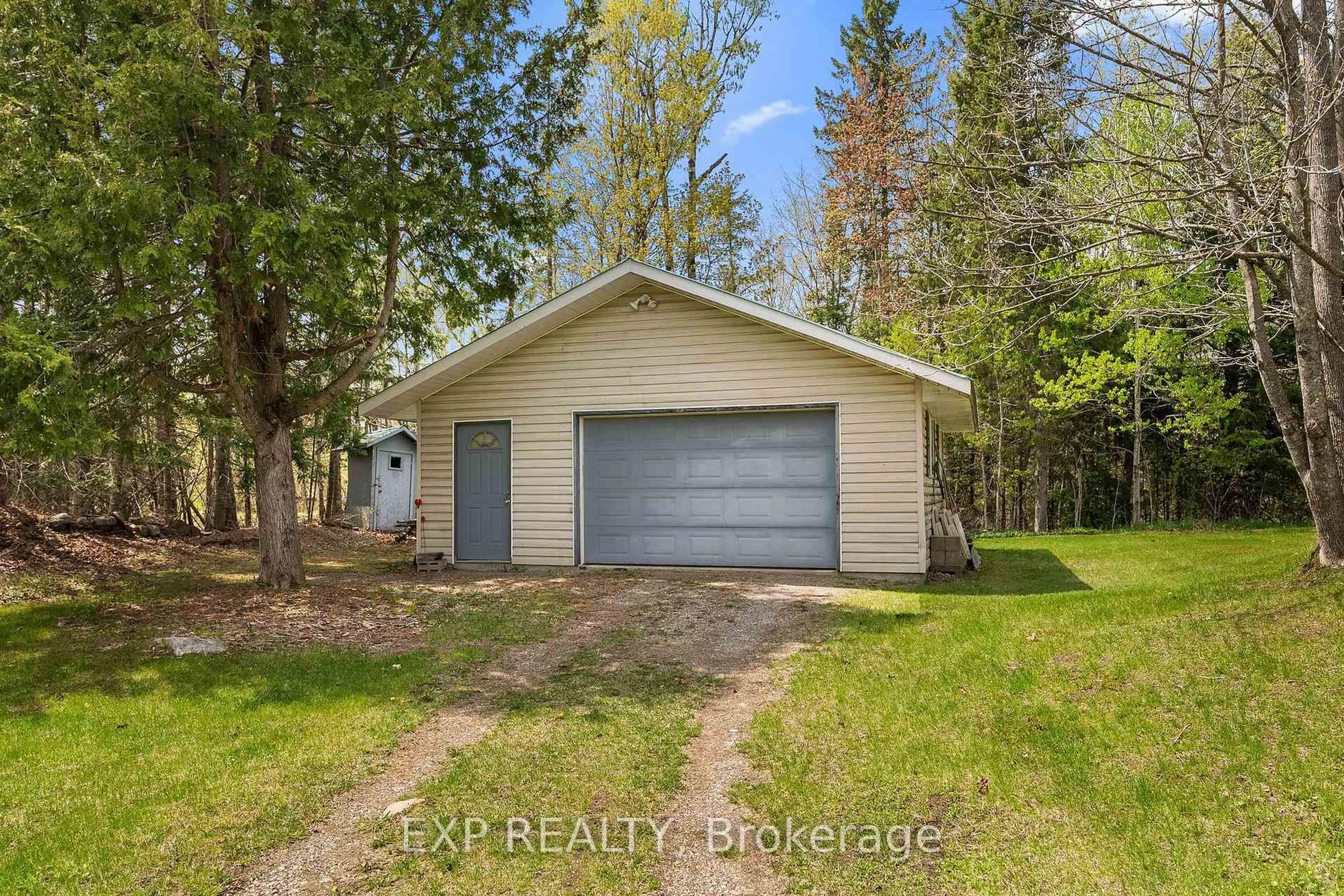 Unknown for 6015 Centennial Dr, Griffith Ontario K0J 2R0