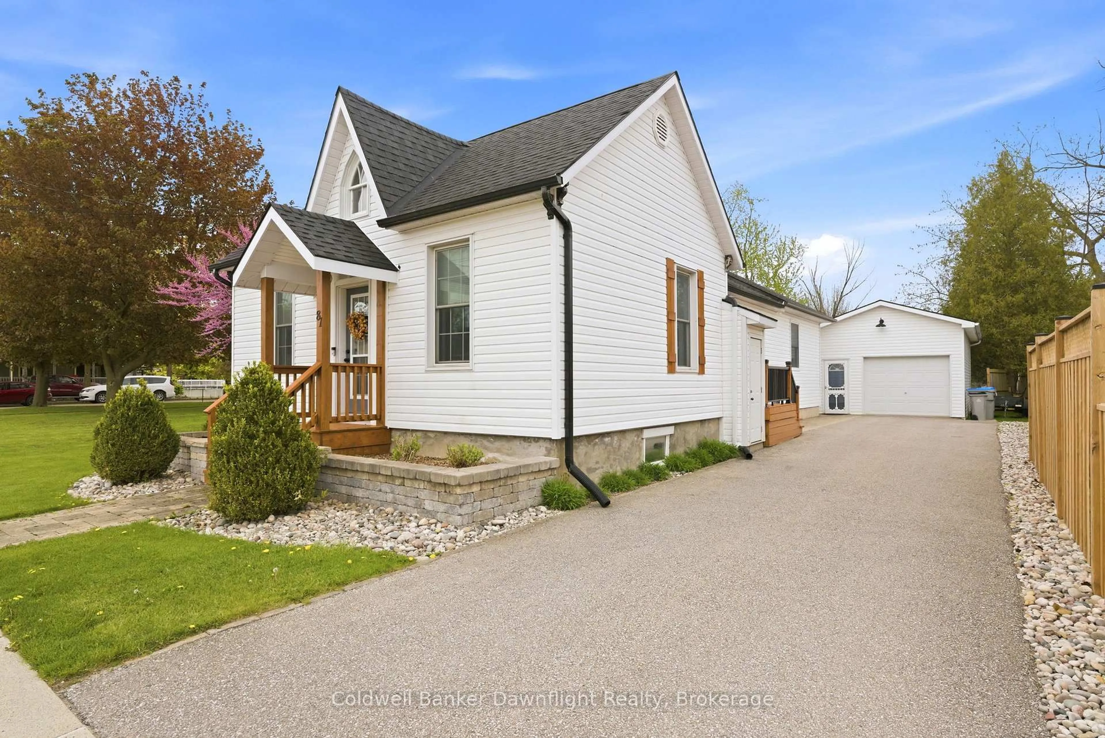 Home with vinyl exterior material, street for 81 HURON St, South Huron Ontario N0M 1S2
