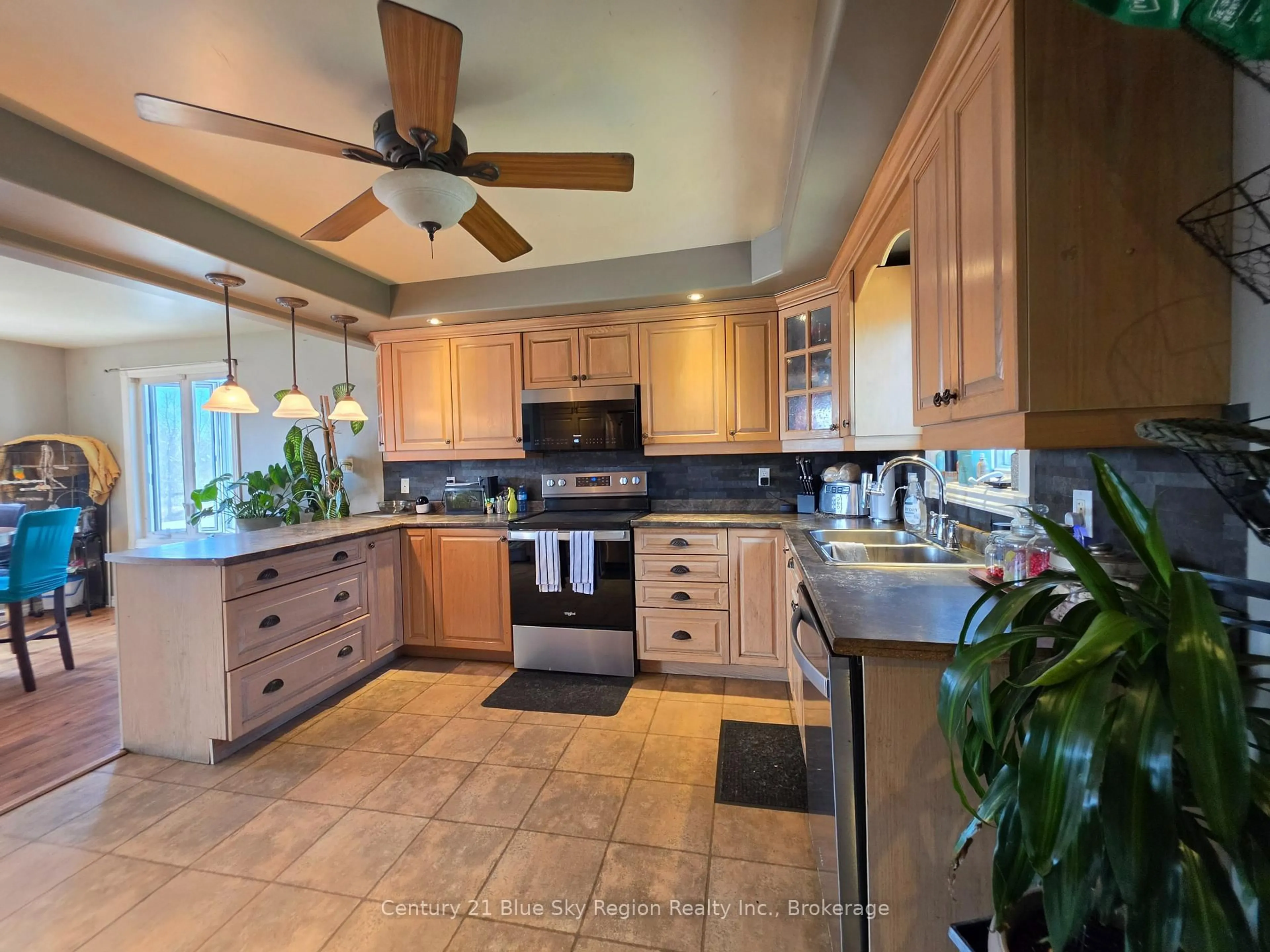 Open concept kitchen, ceramic/tile floor for 21 Gingras Ave, West Nipissing Ontario P0H 2M0