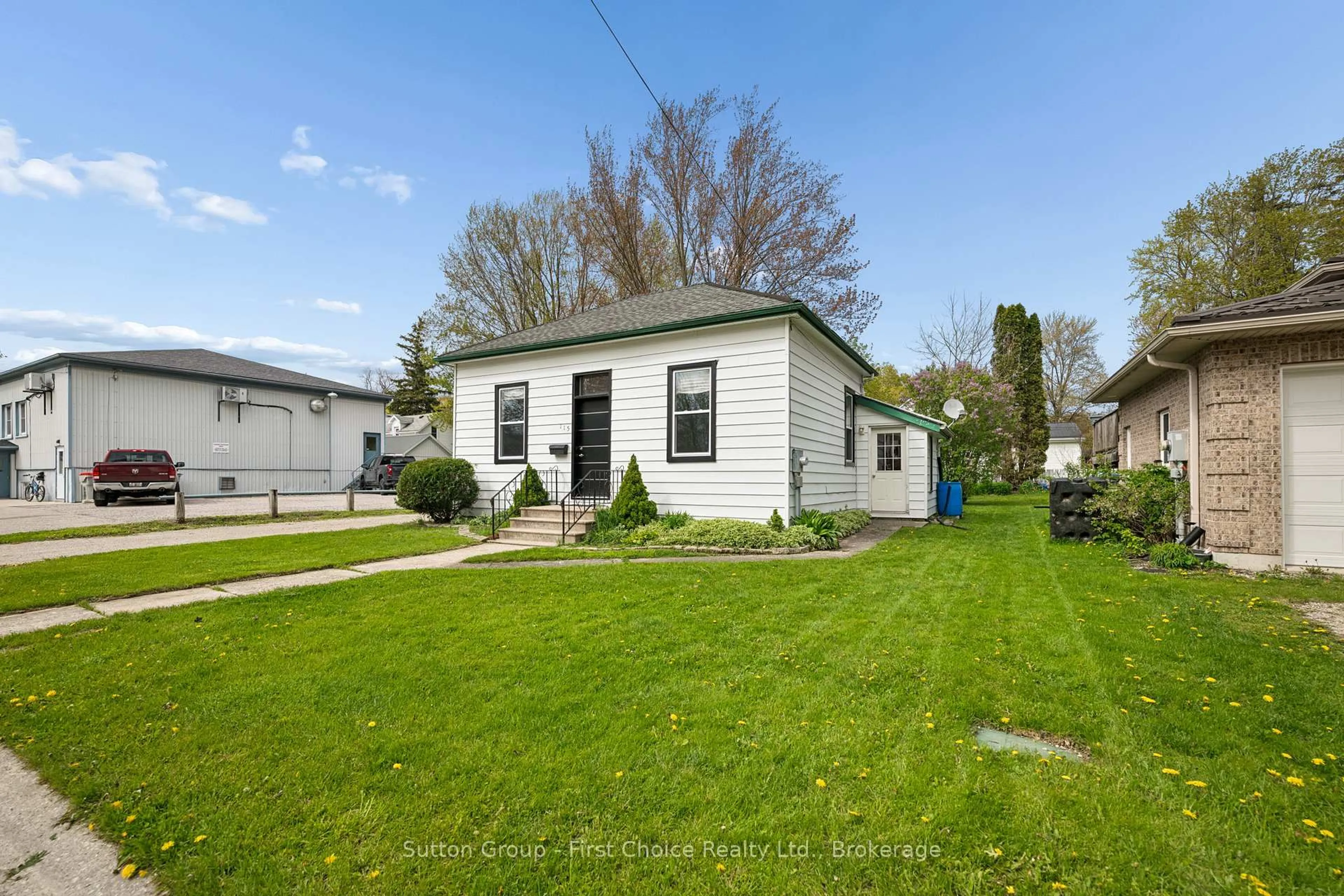 Unknown for 115 LEGION St, West Perth Ontario N0K 1N0
