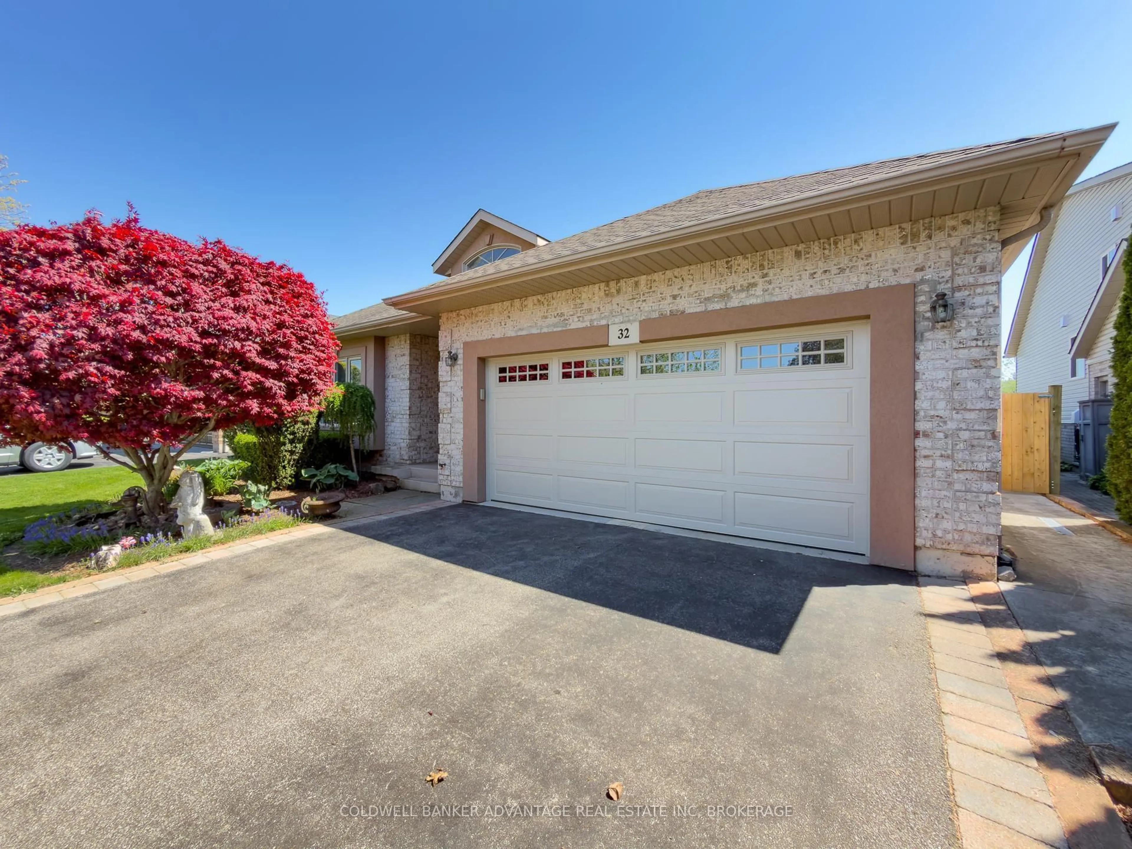 Unknown for 32 Michaela Cres, Pelham Ontario L0S 1E4