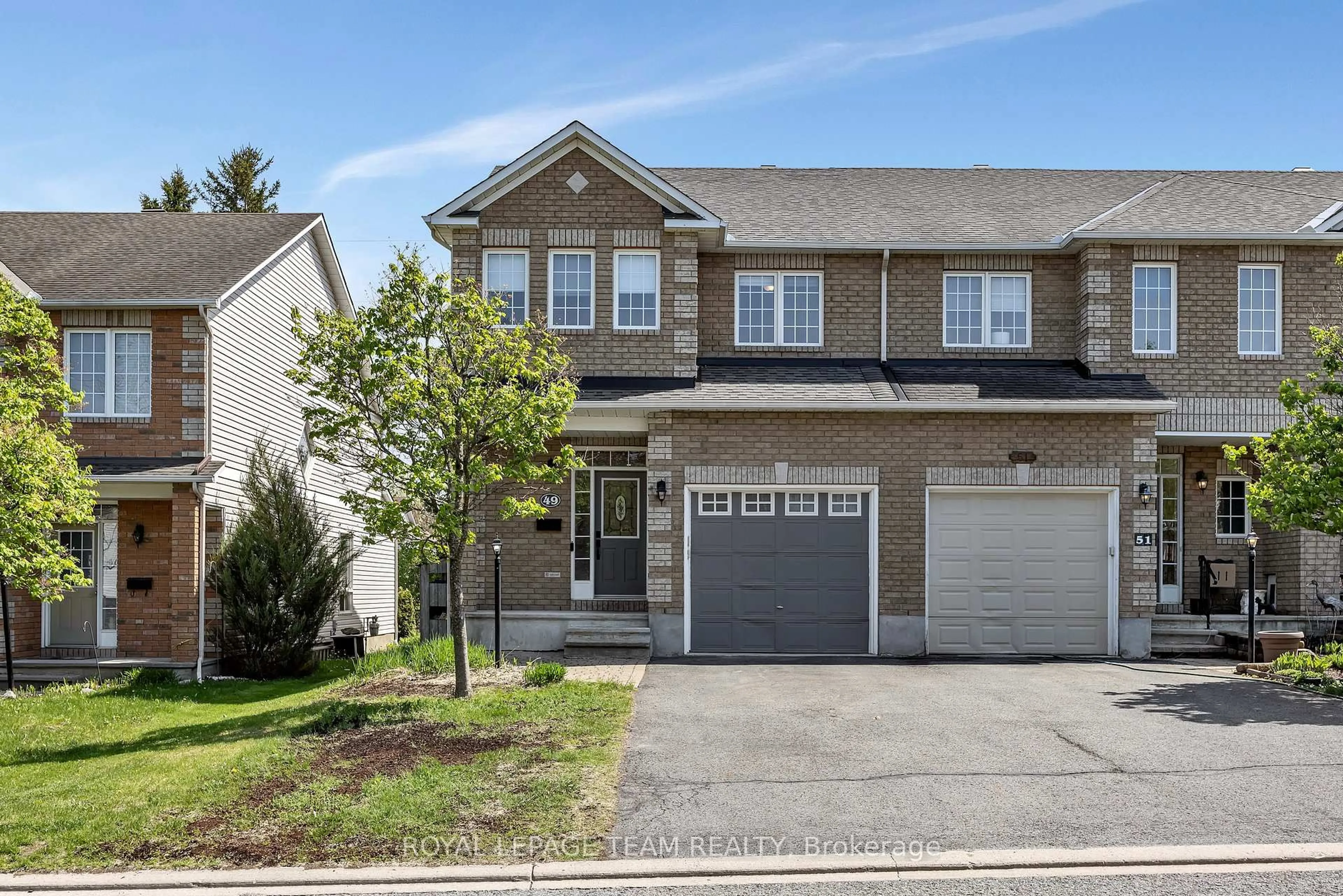 Unknown for 49 Chantilly Gate, Stittsville Ontario K2S 2B1