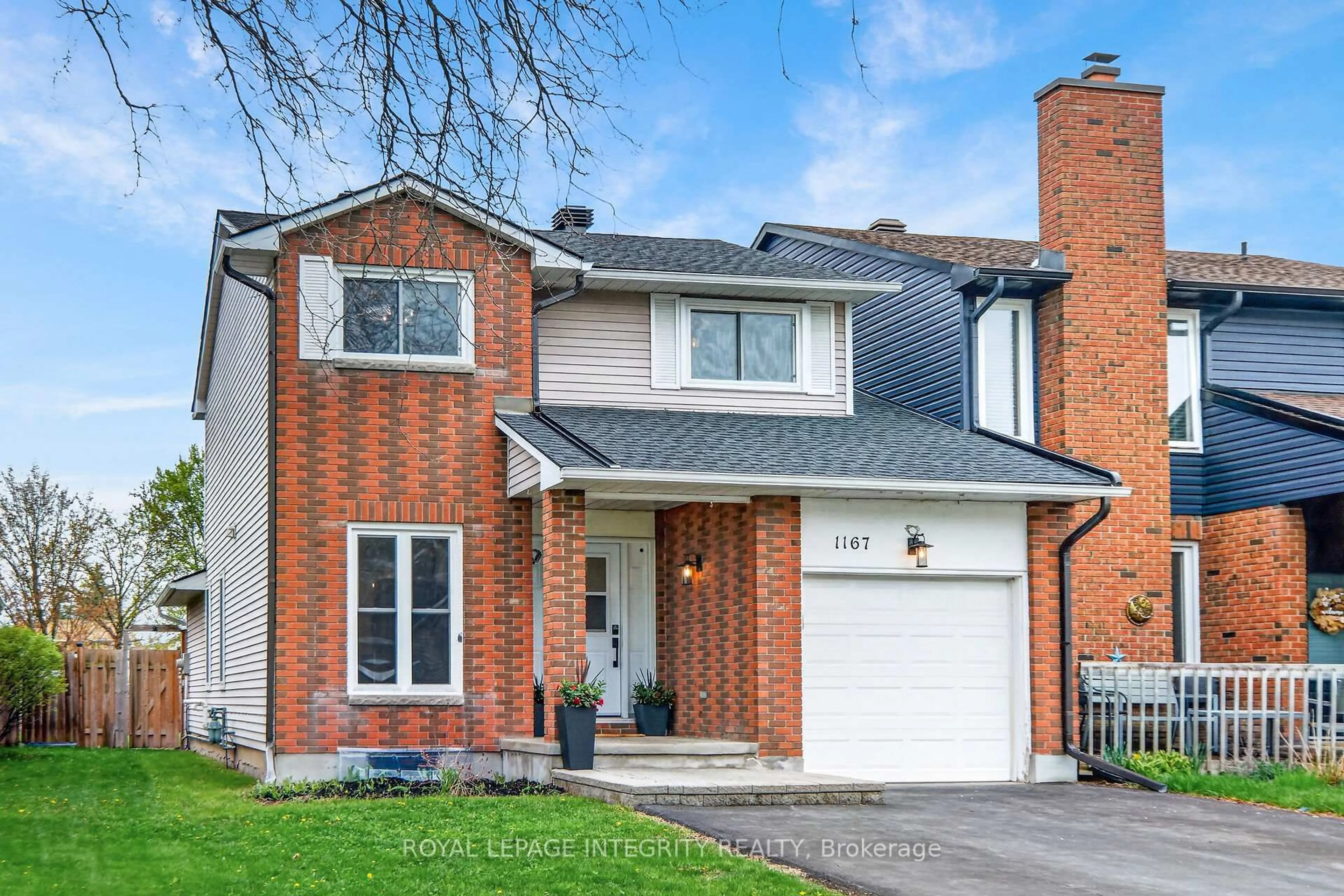 Home with brick exterior material, street for 1167 Saint-Emmanuel Terr, Ottawa Ontario K1C 2J6