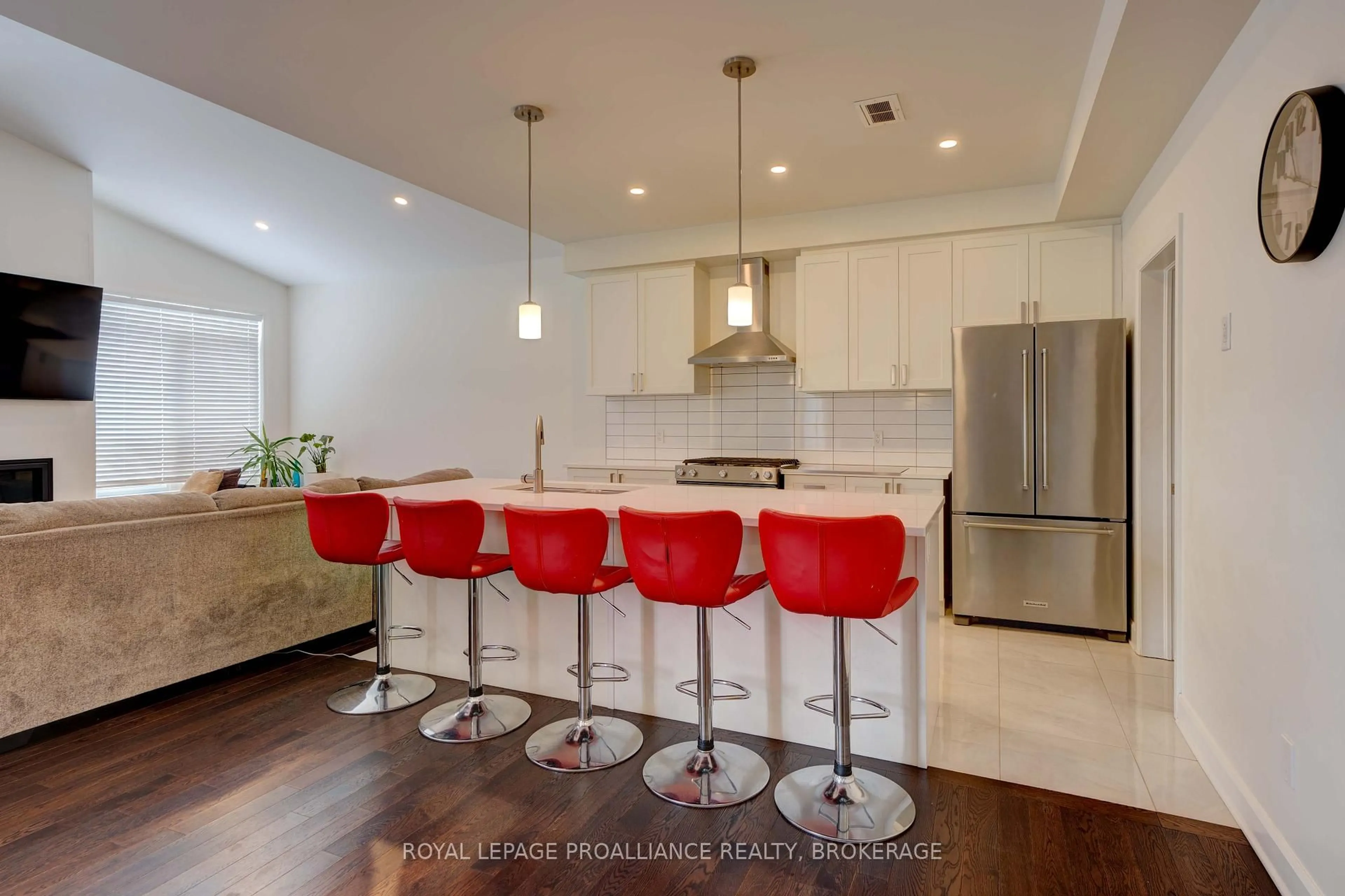 Open concept kitchen, ceramic/tile floor for 1369 Andersen Dr, Kingston Ontario K7P 0P5