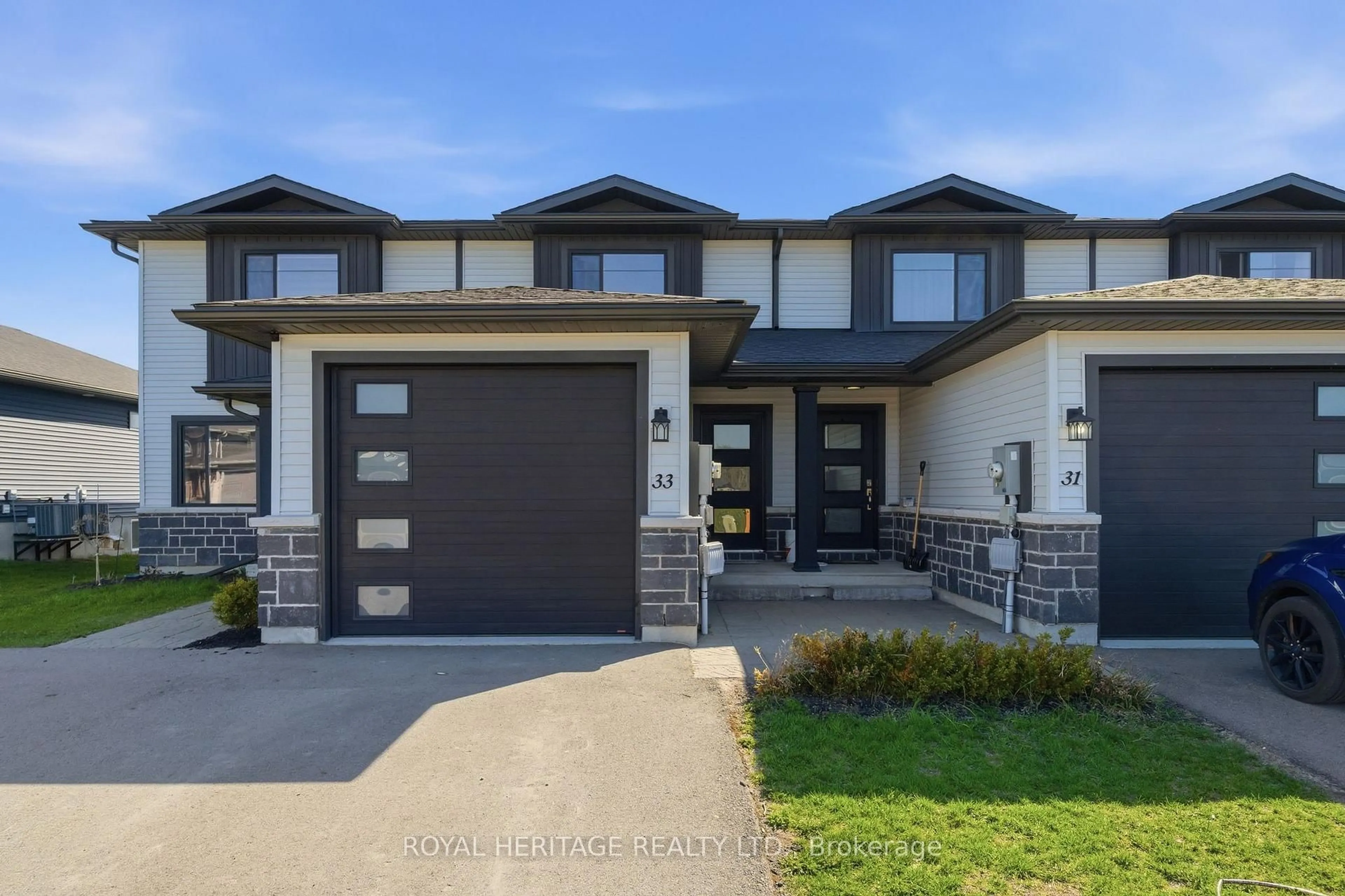 Home with brick exterior material, street for 33 Dewal Pl, Belleville Ontario K8P 0H3