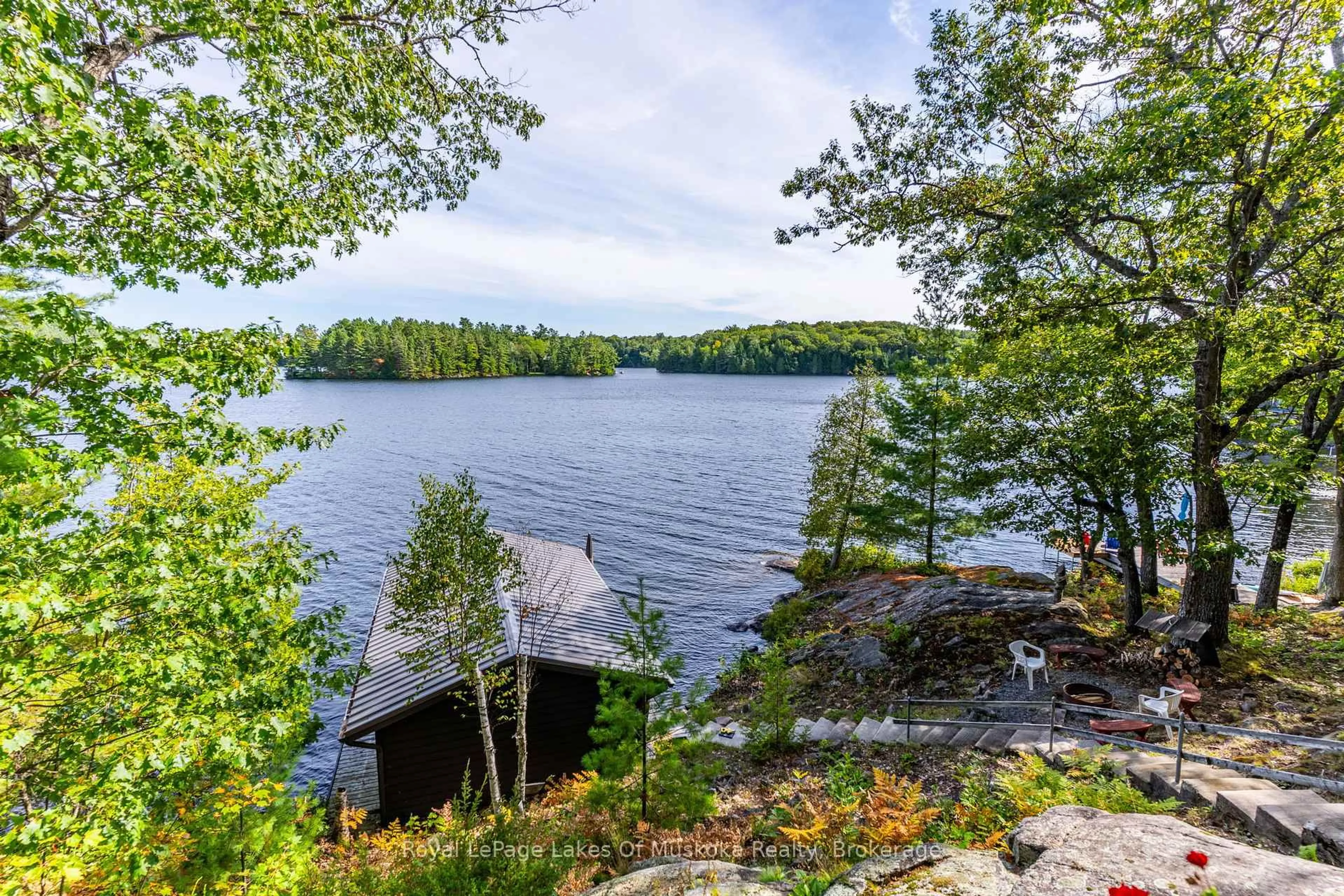 Patio, water/lake/river/ocean view for 1382 Fish Hatchery Rd, Muskoka Lakes Ontario P0B 1M0