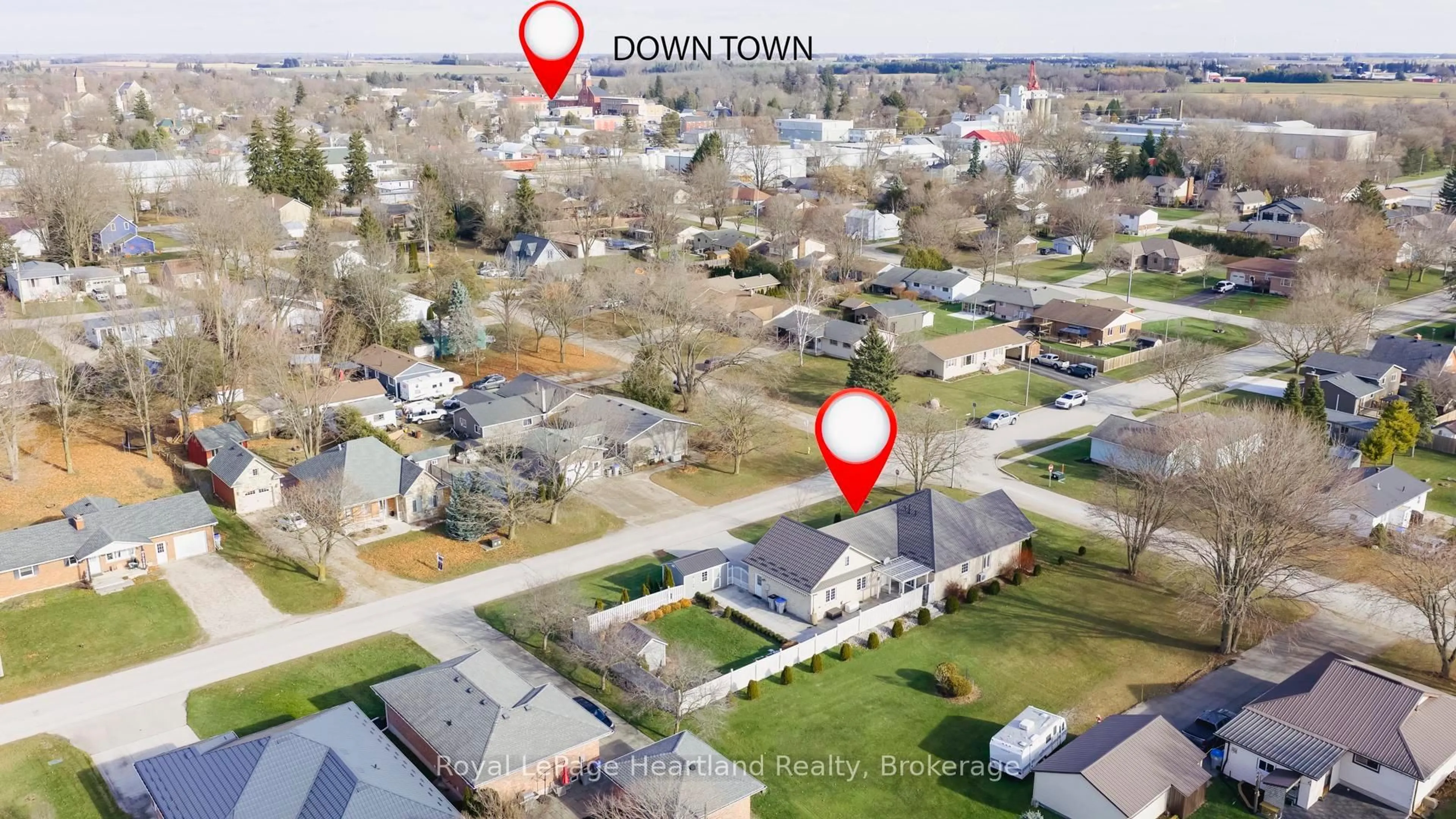 A pic from outside/outdoor area/front of a property/back of a property/a pic from drone, street for 67 Brantford St, Huron East Ontario N0K 1W0