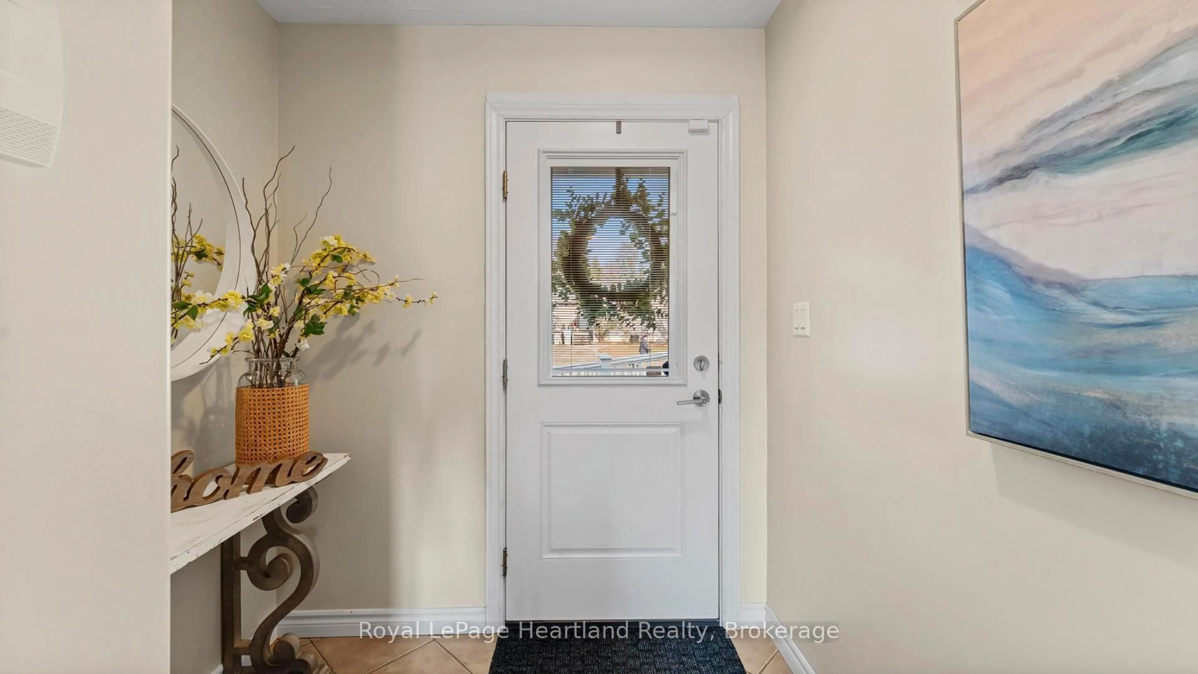 Indoor entryway for 67 Brantford St, Huron East Ontario N0K 1W0
