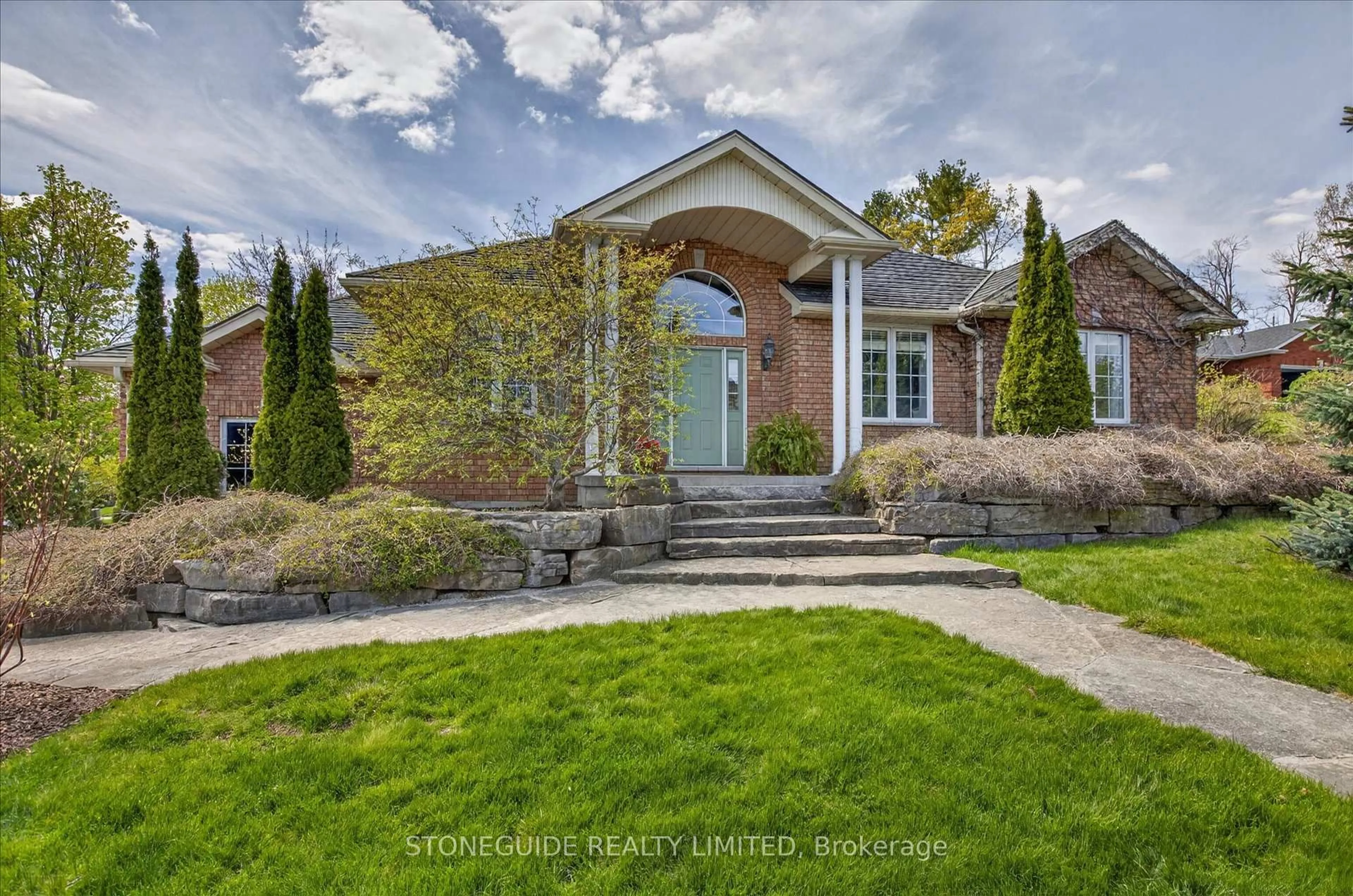 Home with brick exterior material, street for 1580 College Park Dr, Peterborough Ontario K9K 2G9