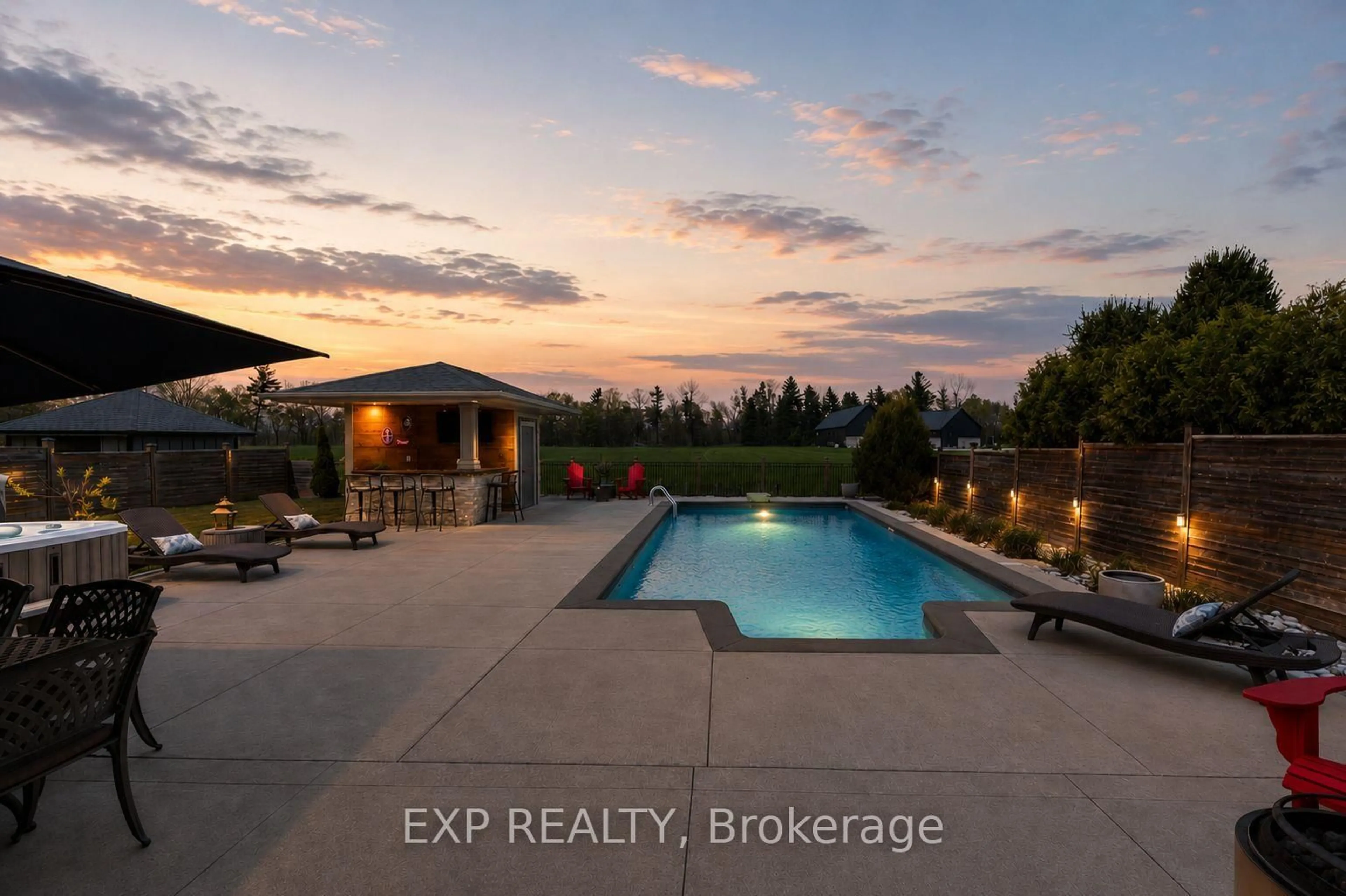 Pool for 119 Harris Rd, Middlesex Centre Ontario N0L 1E0